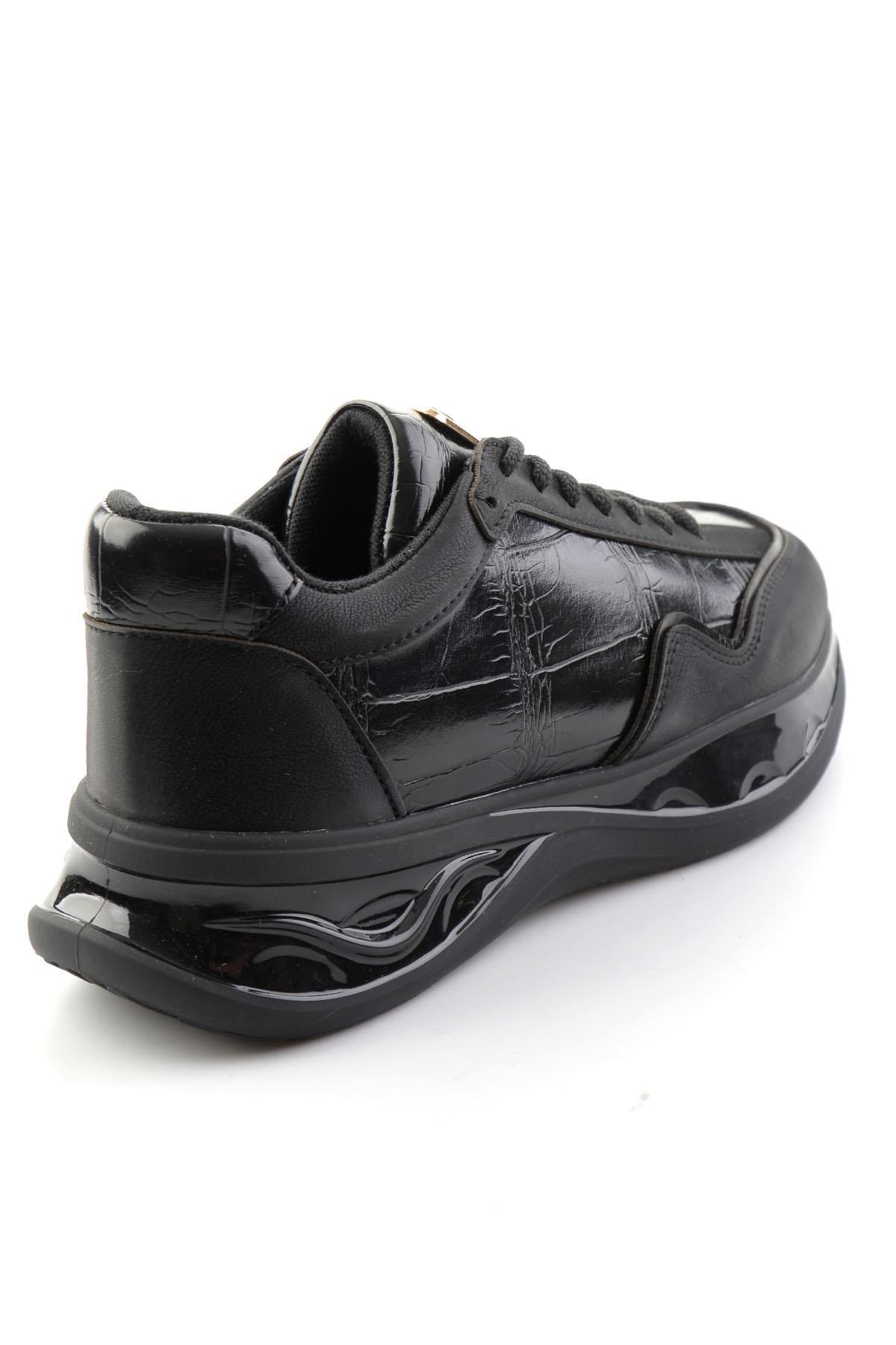 Siyah  Kadın Sneaker K01228092109