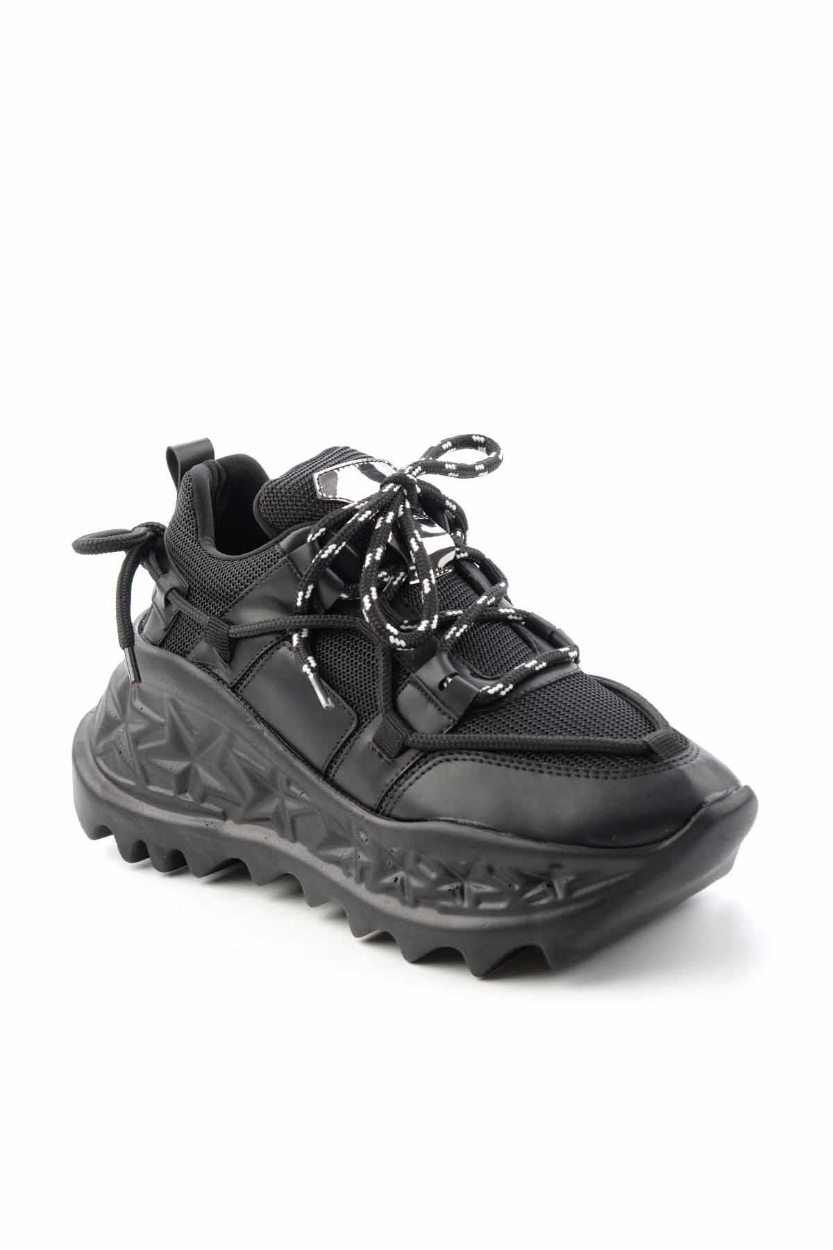 Siyah  Kadın Sneaker K01234020609