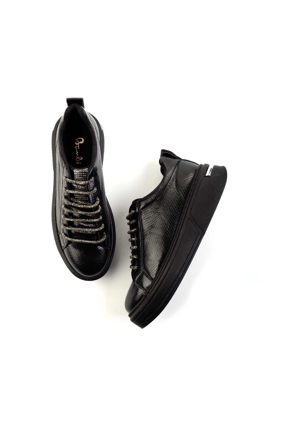 Siyah  Kadın Sneaker K01377023409