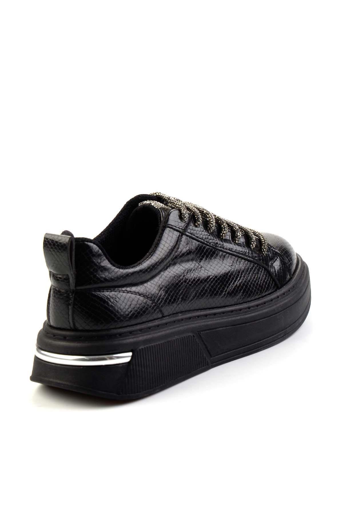 Siyah  Kadın Sneaker K01377023409