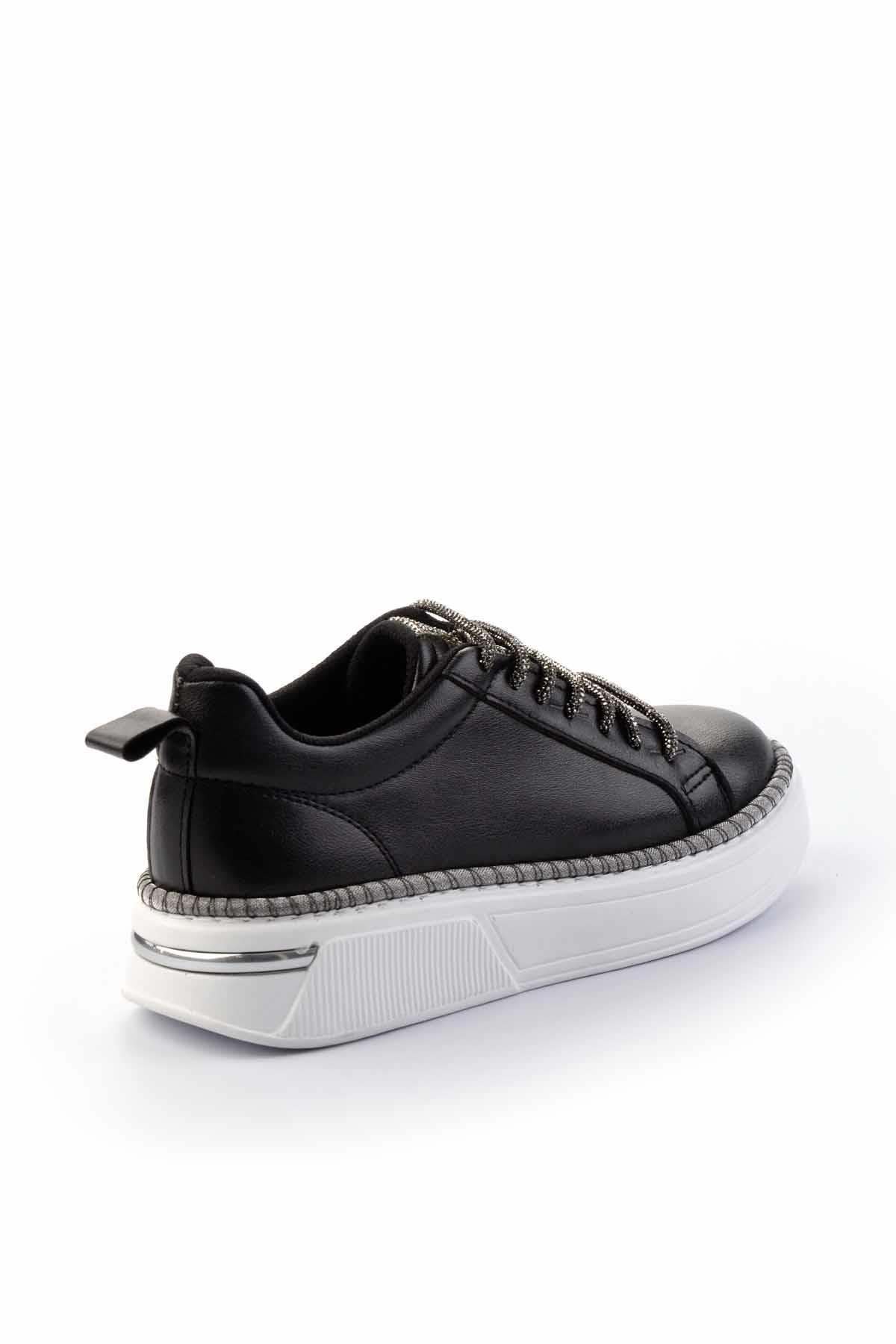 Siyah  Kadın Sneaker K01377023709