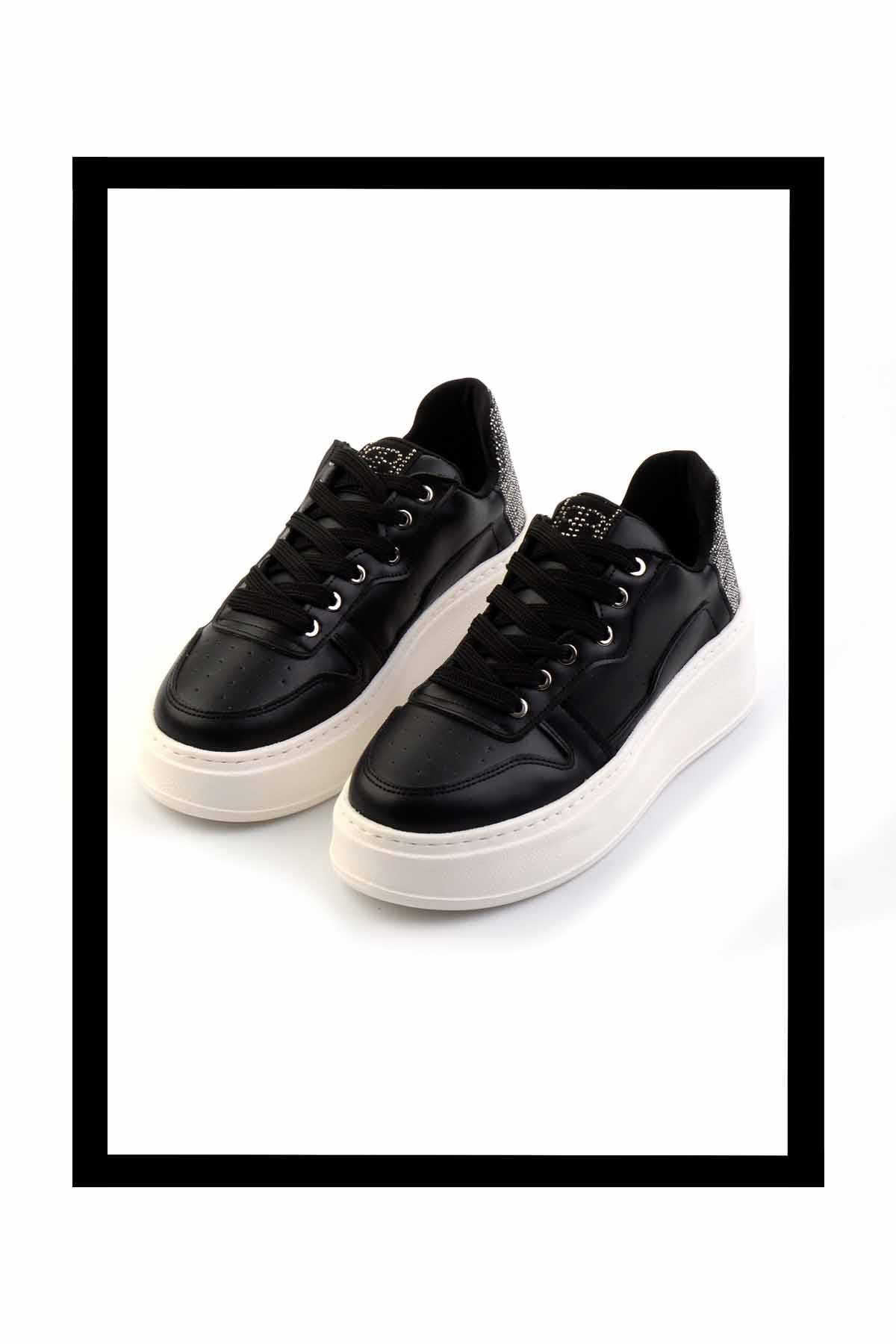 Siyah  Kadın Sneaker K01868205509