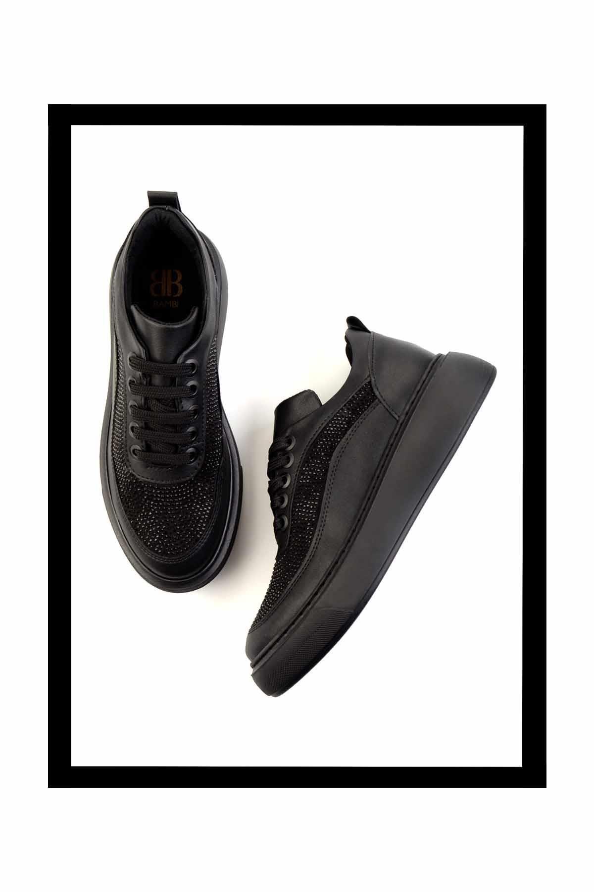 Siyah  Kadın Sneaker K01924041209