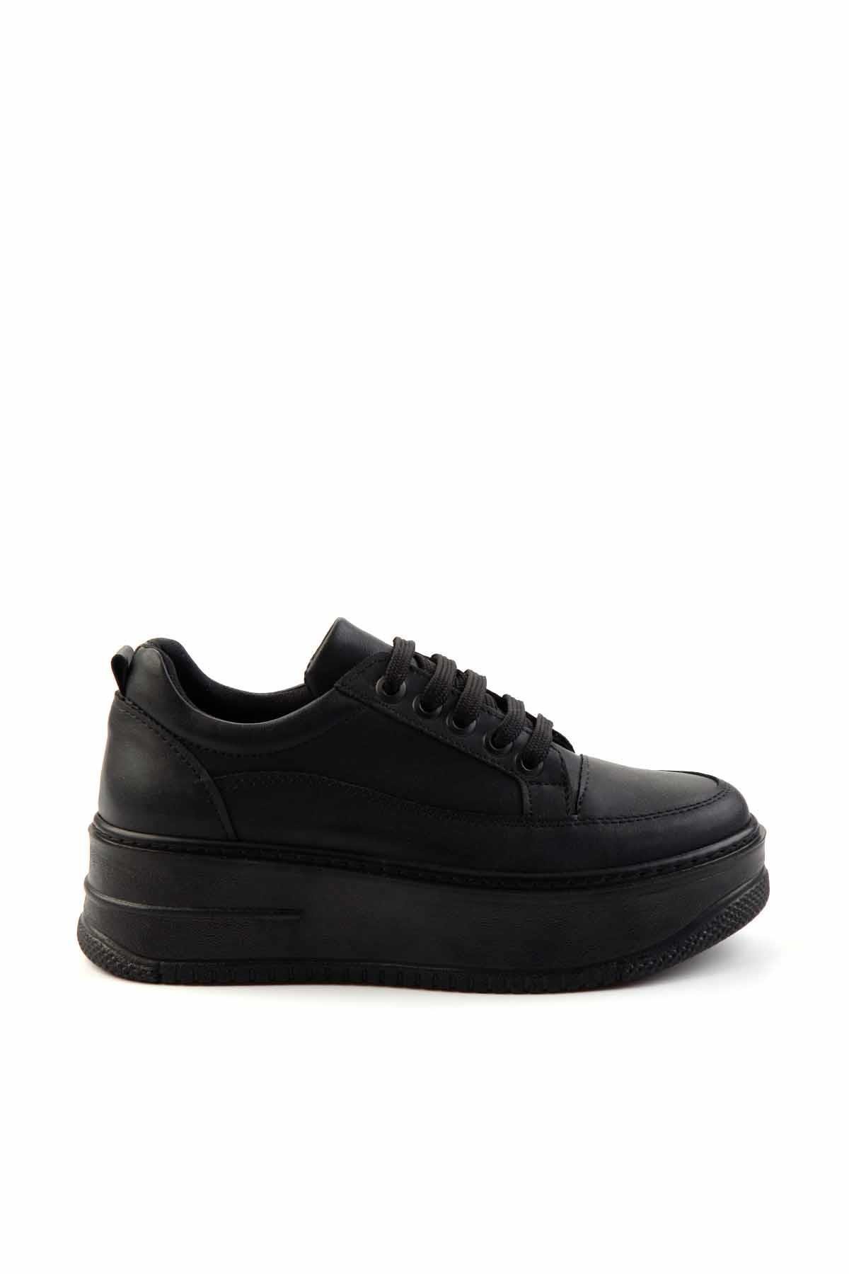 Siyah  Kadın Sneaker K01924041509