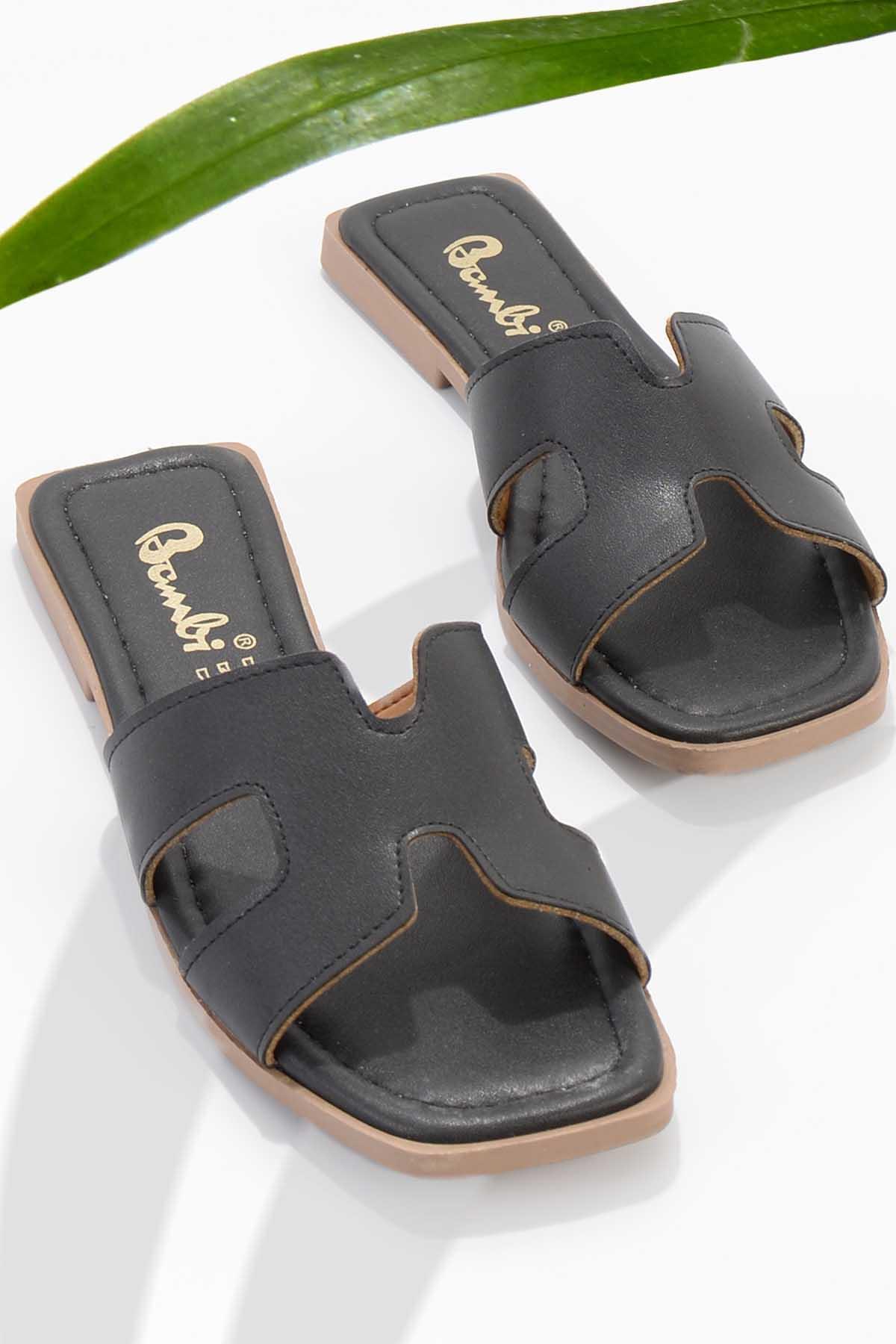 Siyah  Kadın Terlik K04956110009