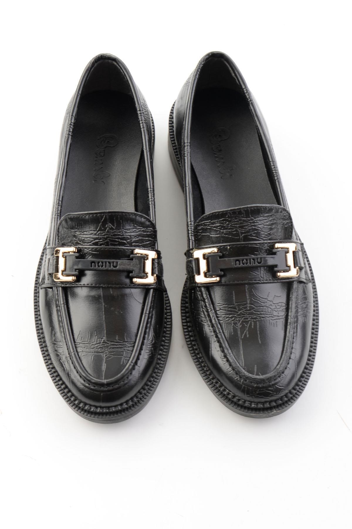 Siyah Kroko  Kadın Loafer Ayakkabı K01216100411