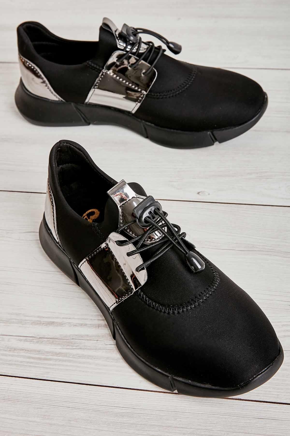Siyah Kurşun  Kadın Sneaker K01512061017
