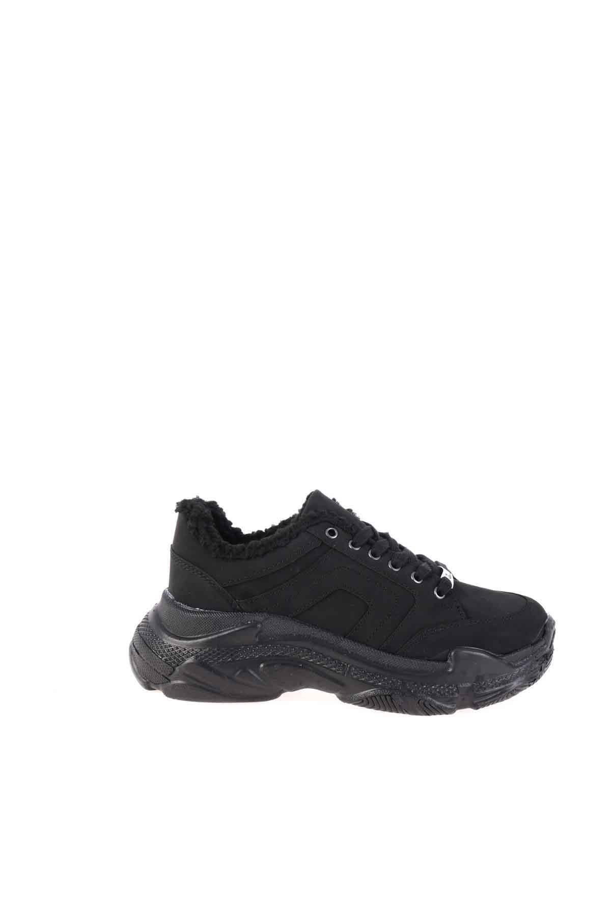 Siyah Nubuk  Kadın Sneaker K0743111071