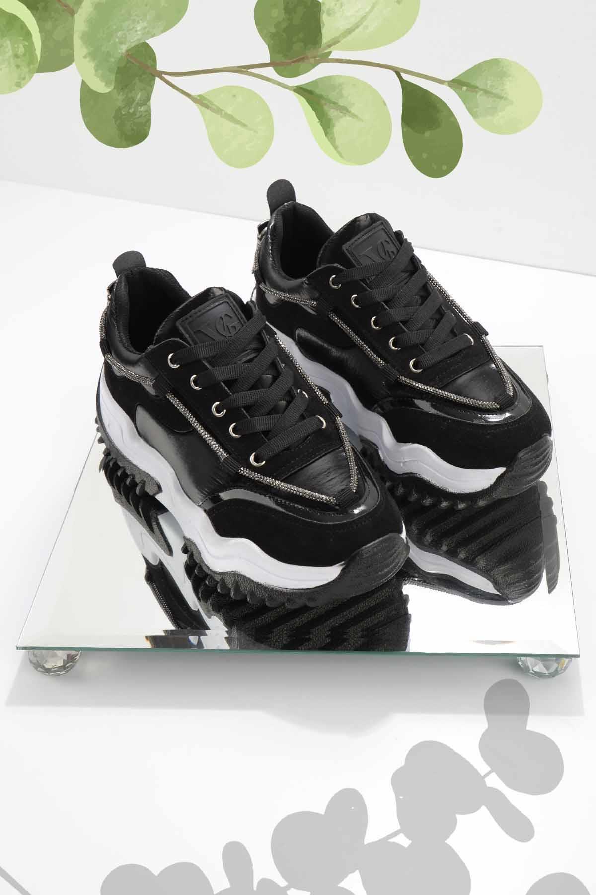 Siyah Paraşüt  Kadın Sneaker K01970200067