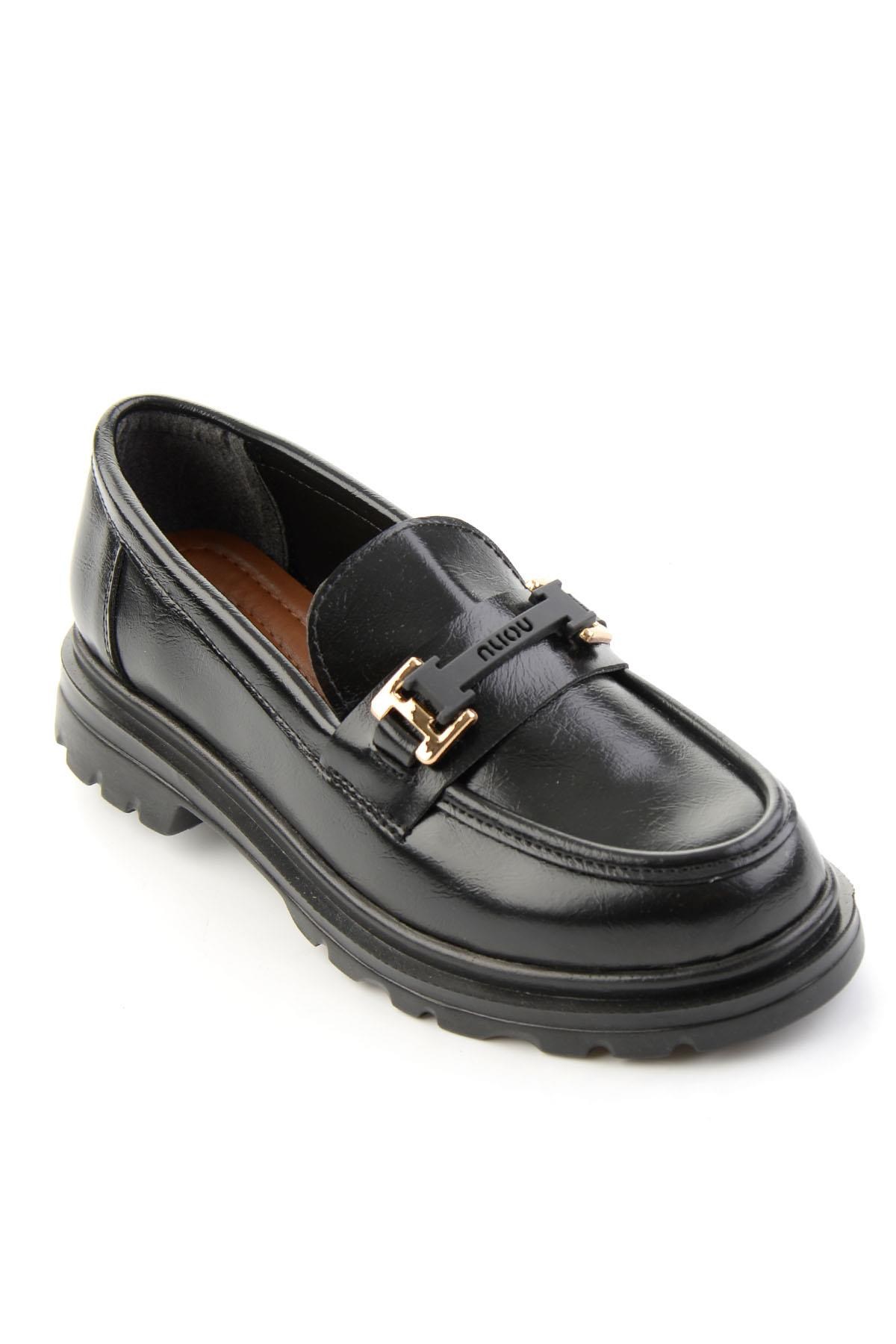 Siyah Parlak  Kadın Loafer Ayakkabı K01179828109