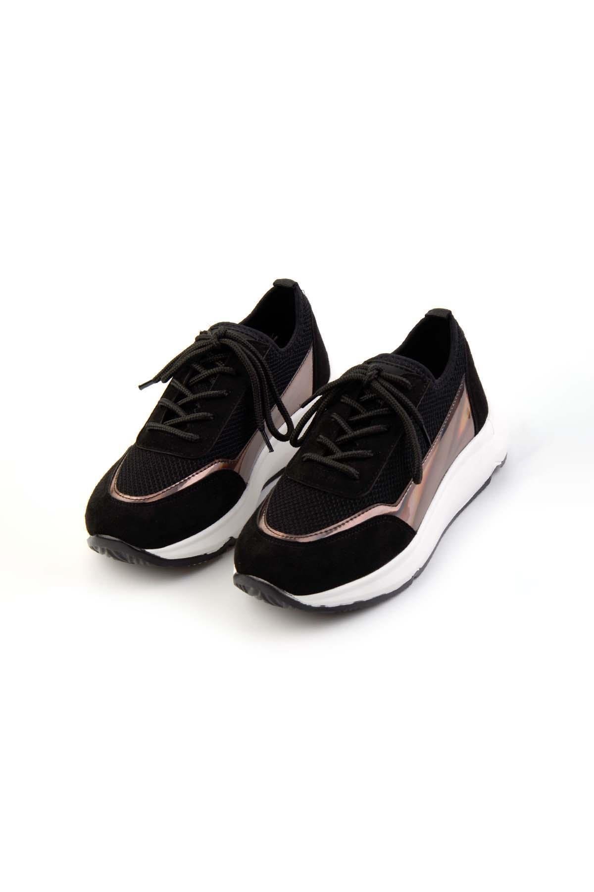 Siyah Platin  Kadın Sneaker K01228010339