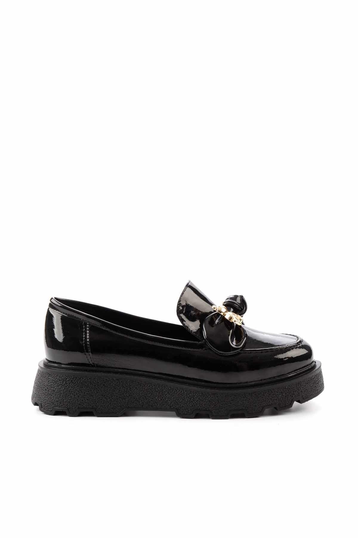 Siyah Rugan  Kadın Loafer Ayakkabı K01236005608