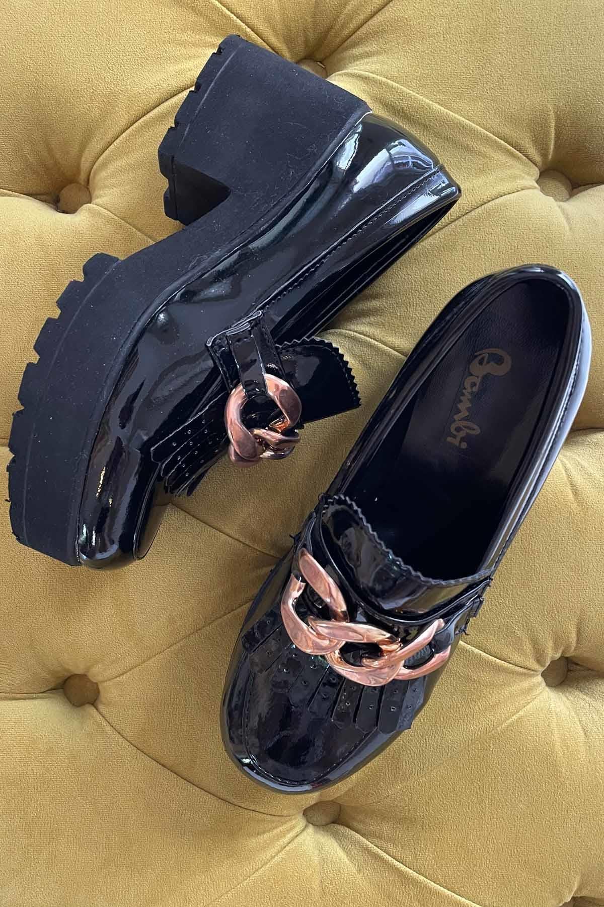 Siyah Rugan  Kadın Loafer Ayakkabı K01534070108