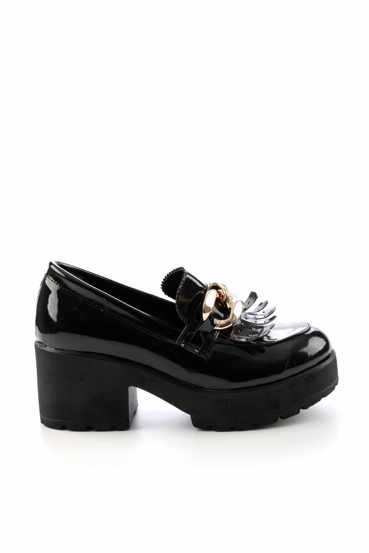 Siyah Rugan  Kadın Loafer Ayakkabı K01534070108