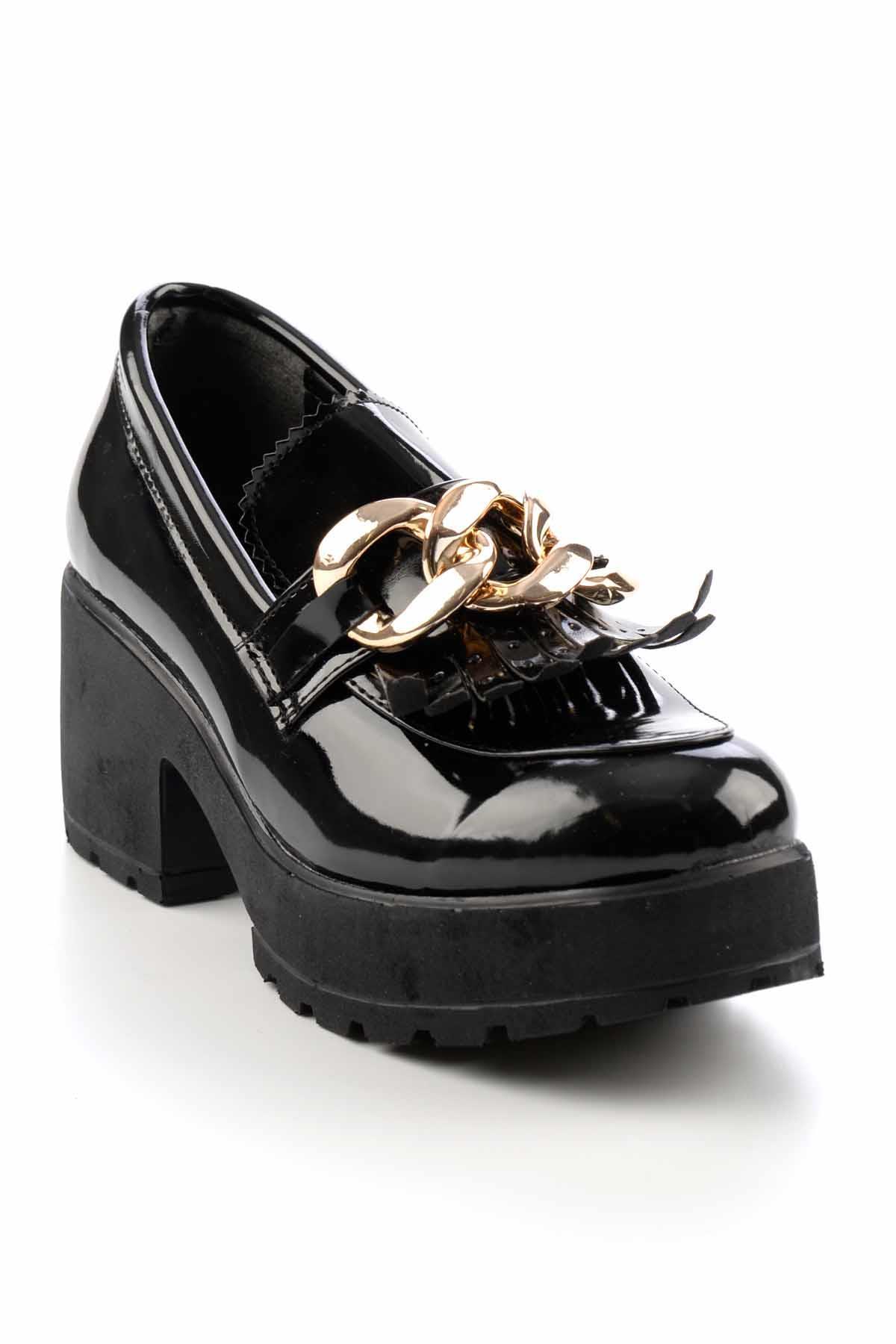 Siyah Rugan  Kadın Loafer Ayakkabı K01534070108