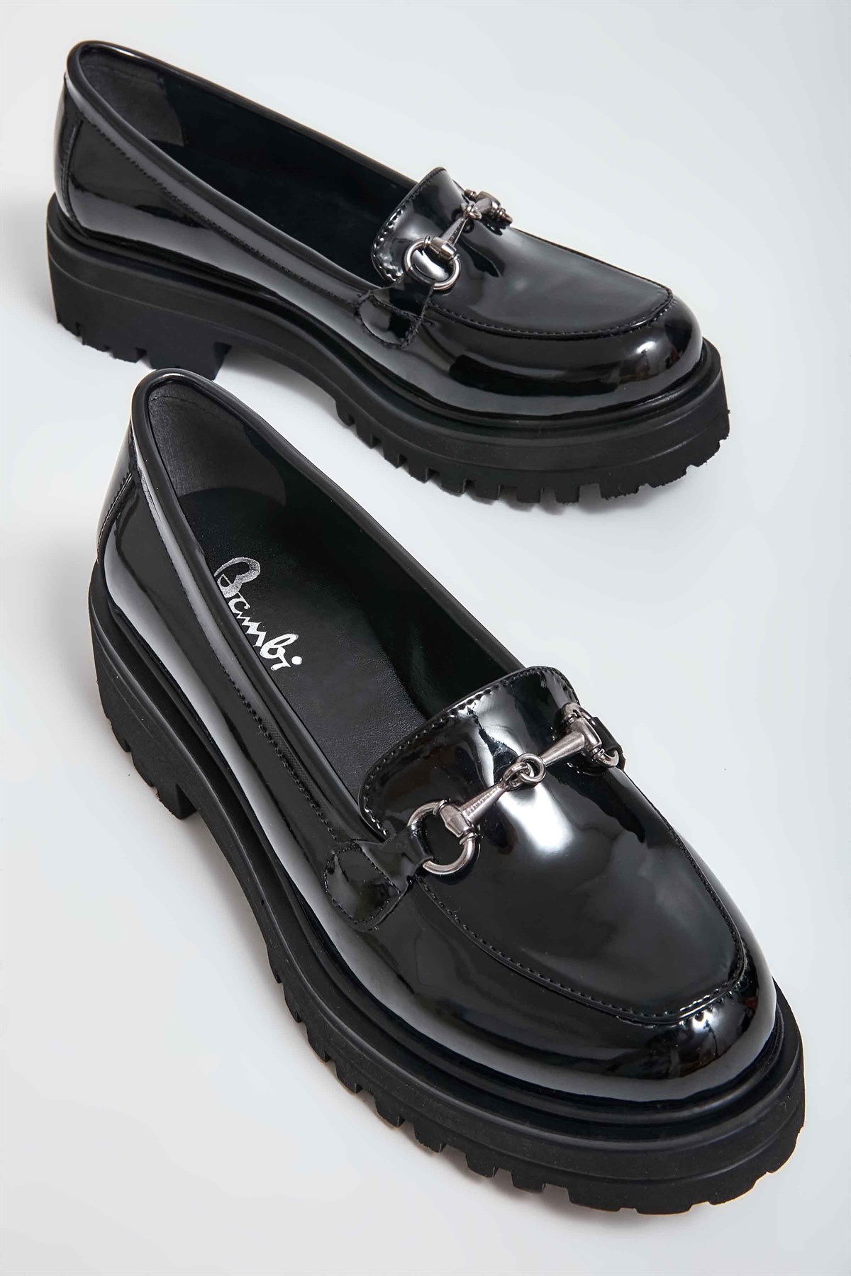Siyah Rugan  Kadın Loafer Ayakkabı M0538012598