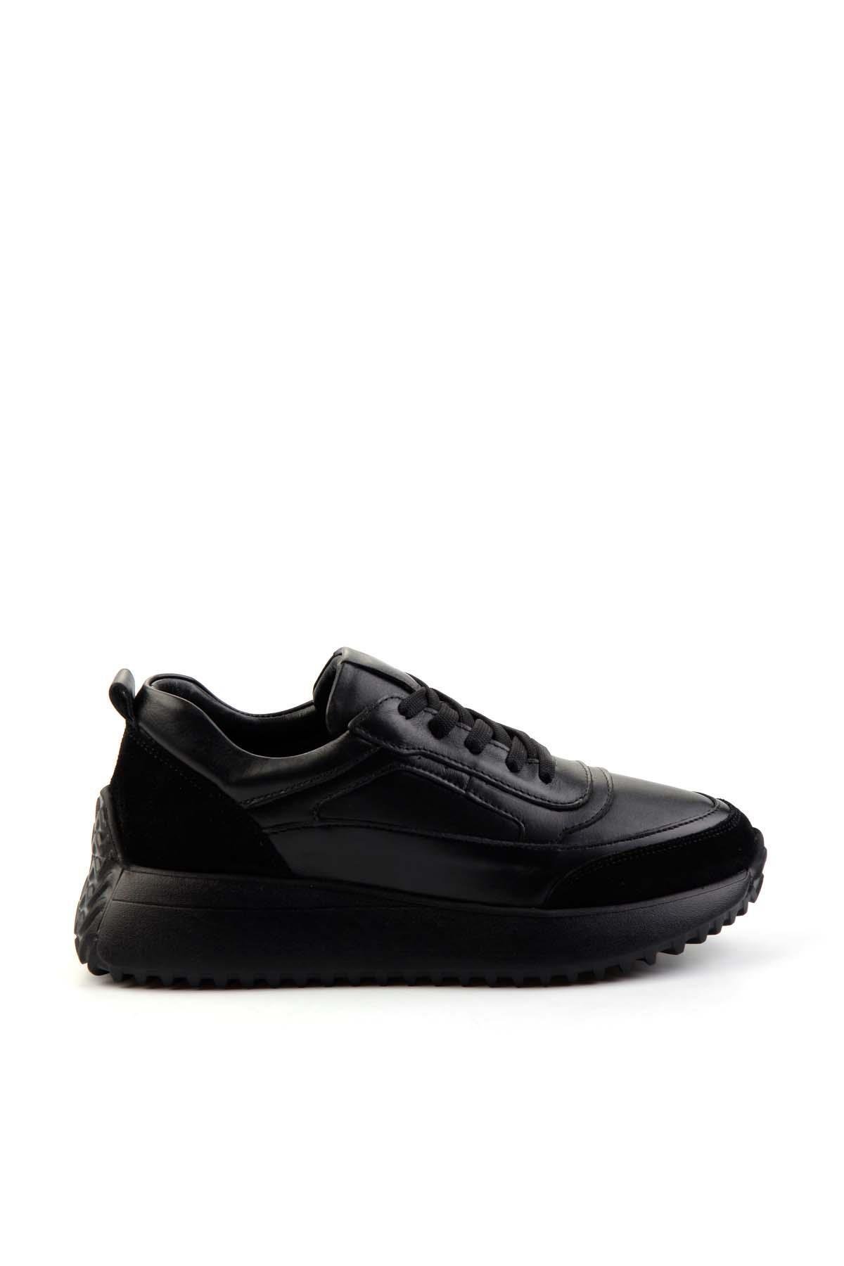 Siyah Siyah Hakiki Deri Kadın Sneaker K01048002303