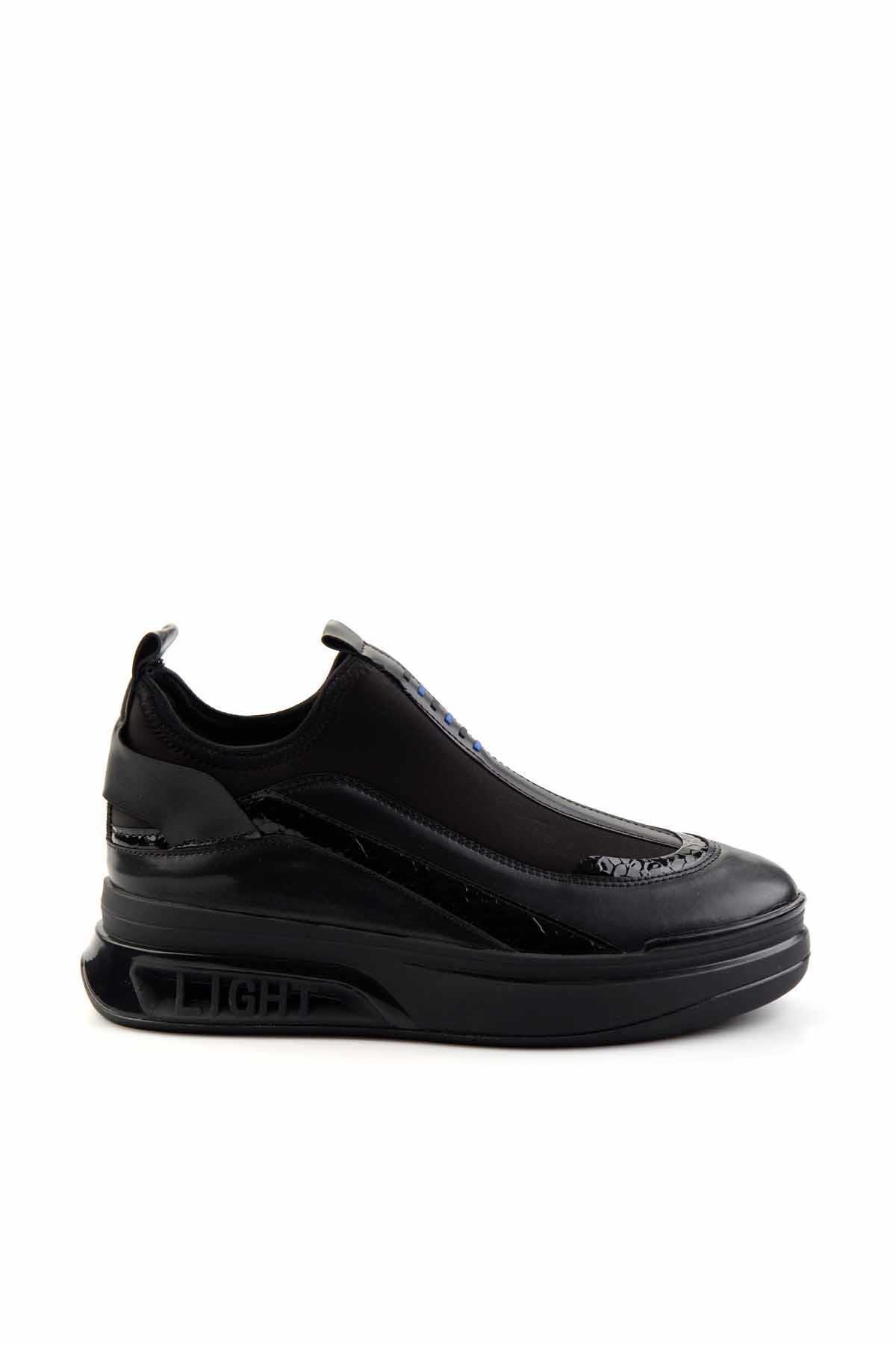 Siyah Streç  Kadın Sneaker K01212043017