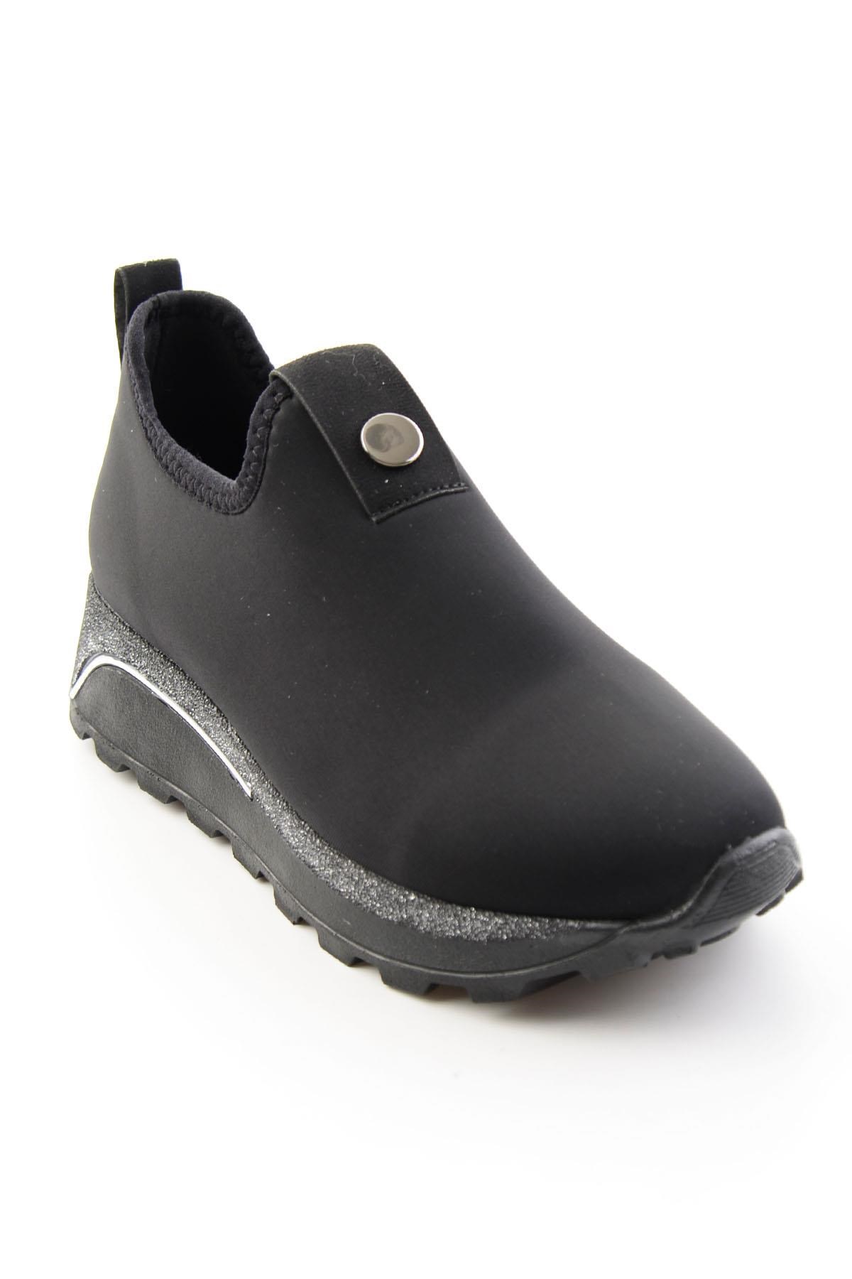 Siyah Streç  Kadın Sneaker K01834220017