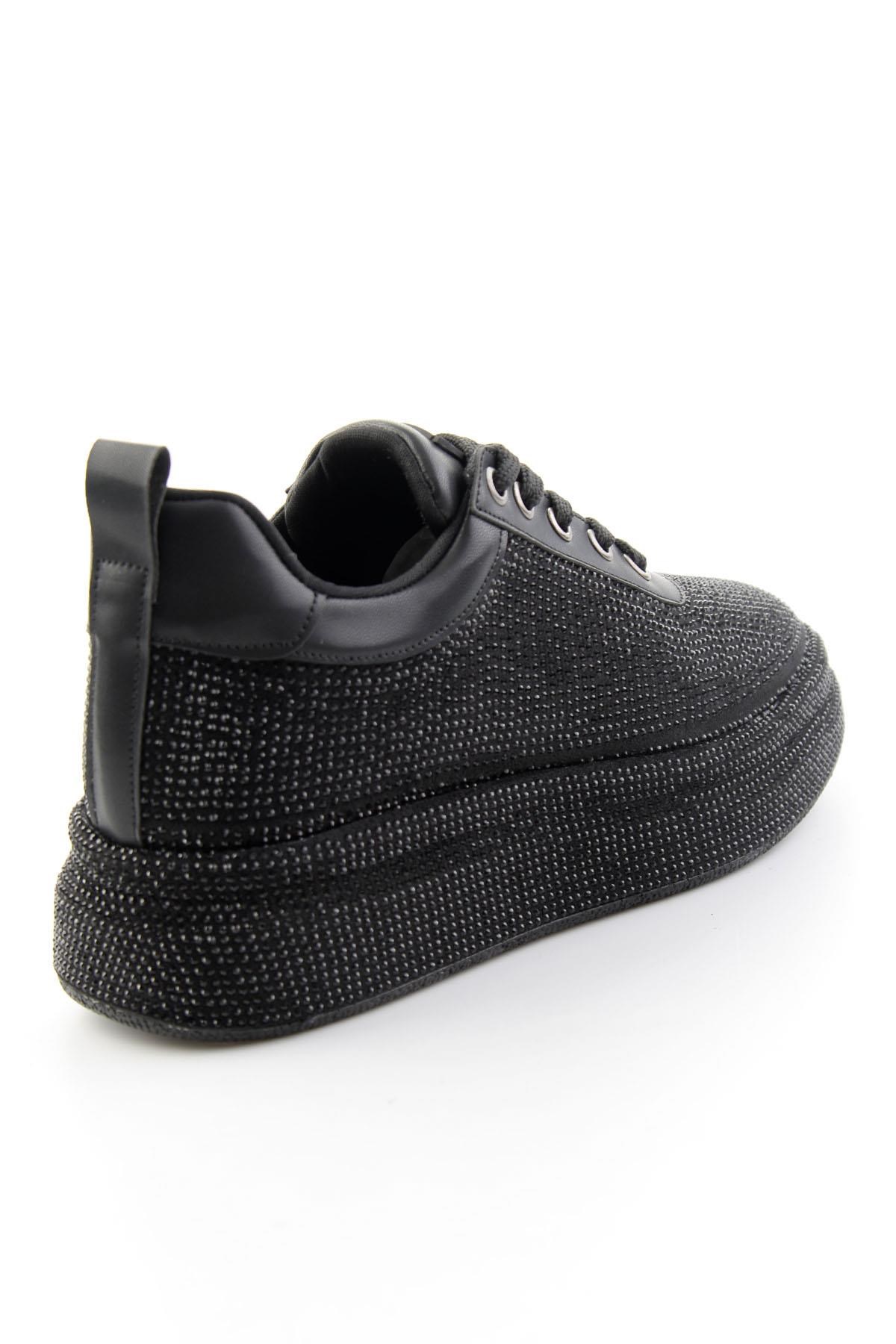 Siyah Taşlı  Kadın Sneaker K01313004287
