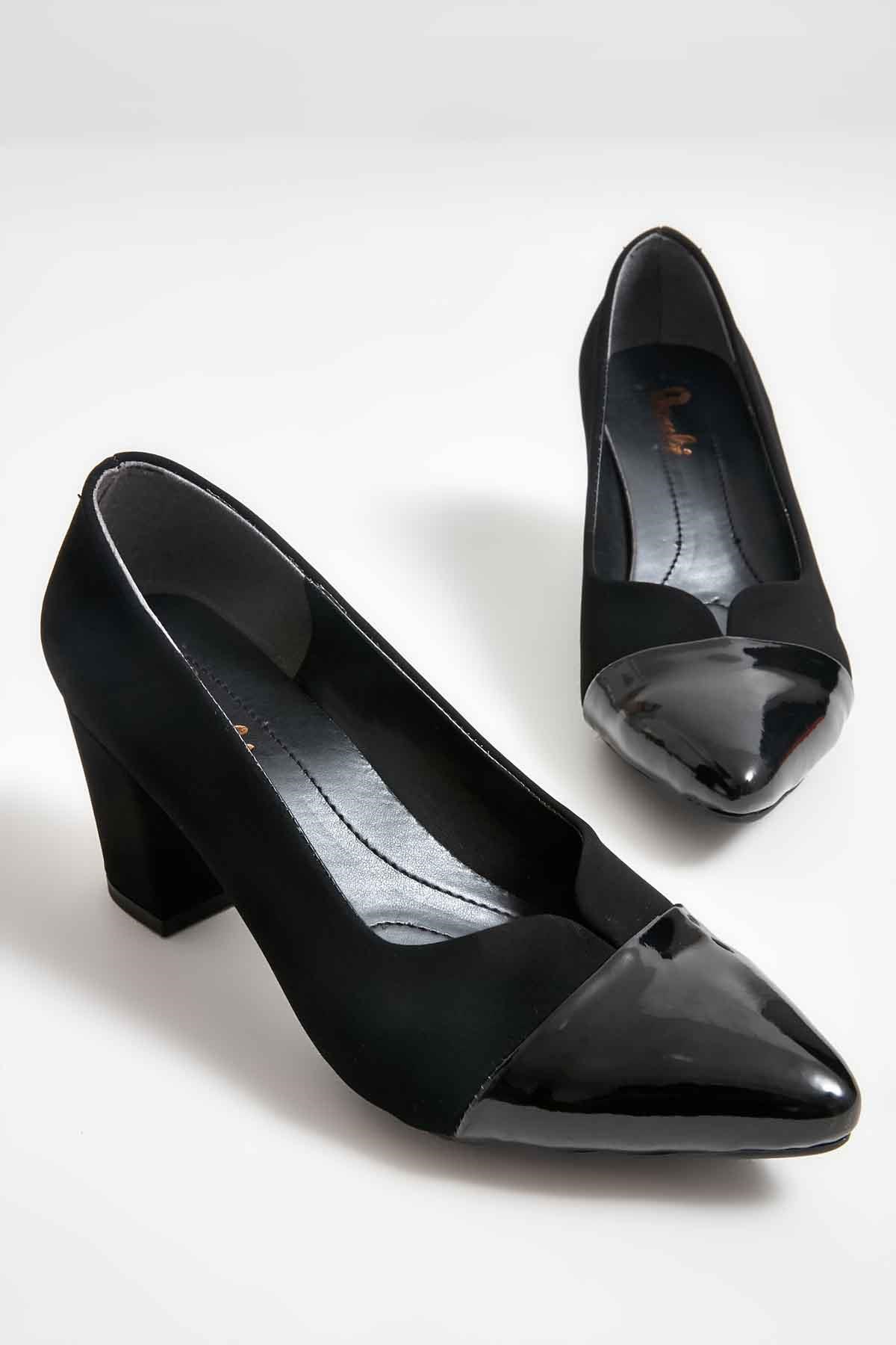 Siyah Velvet  Kadın Klasik Topuklu Ayakkabı M0764060206