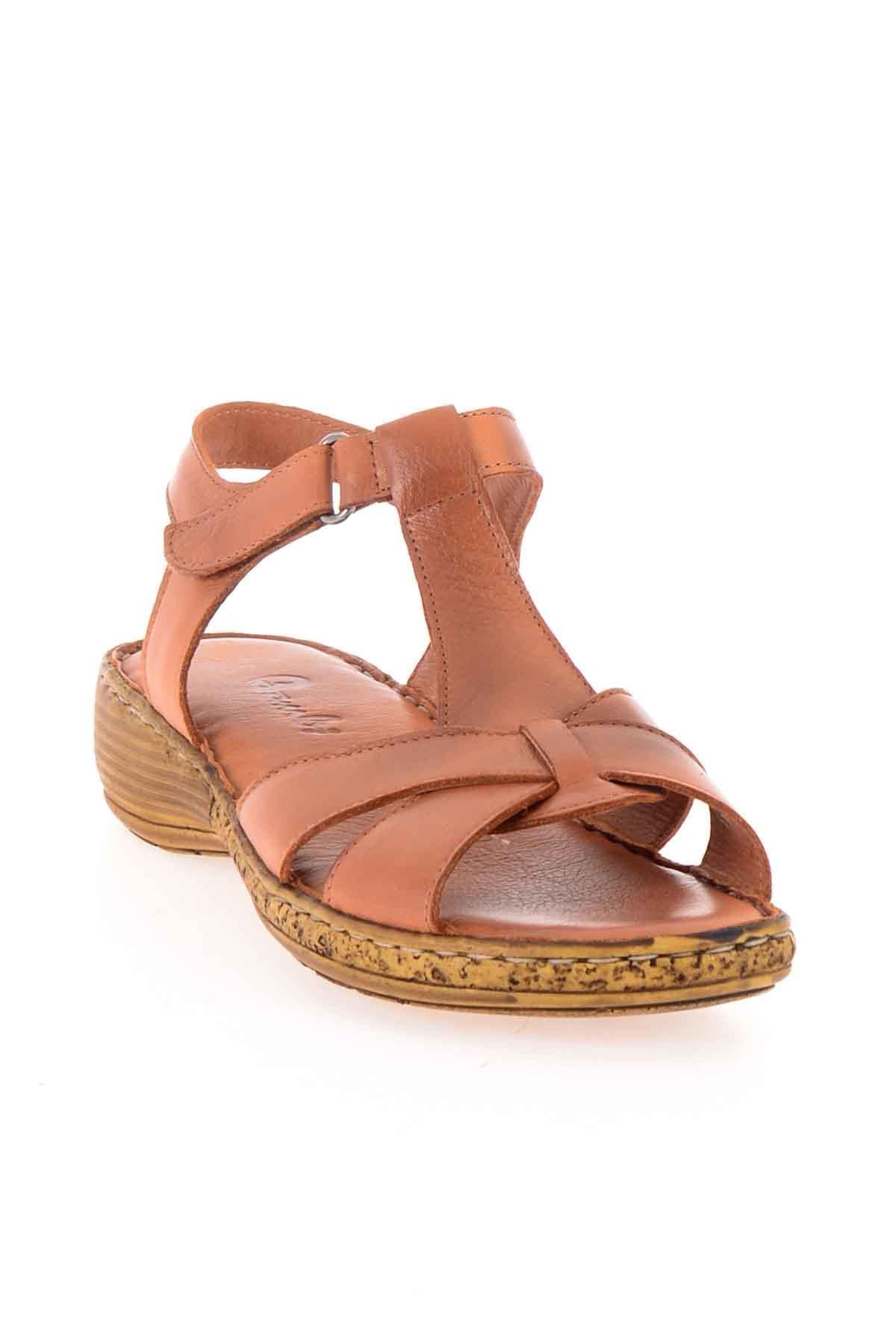 Taba Hakiki Deri Kadın Sandalet K05809926803