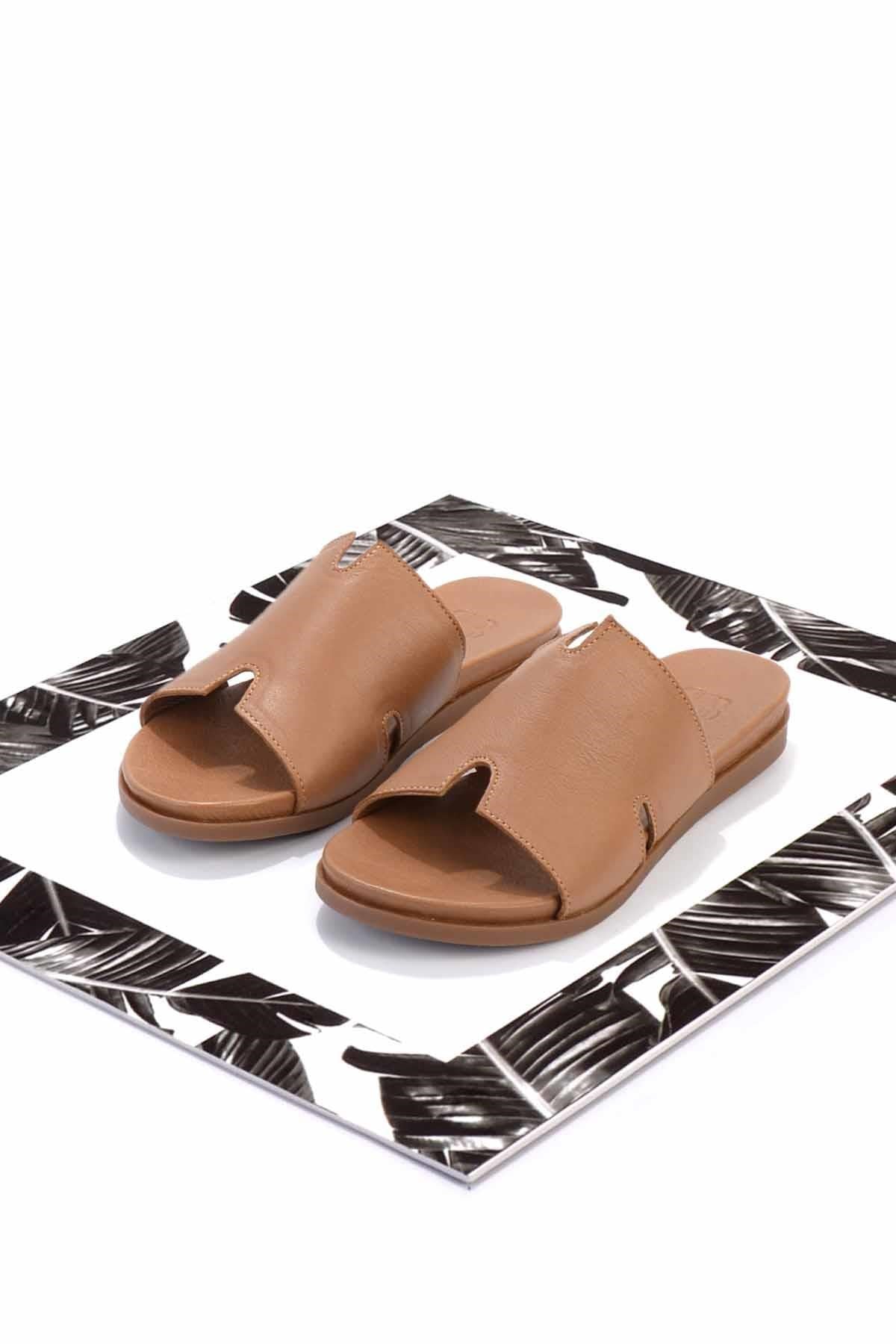 Taba Hakiki Deri Kadın Terlik K04724670003