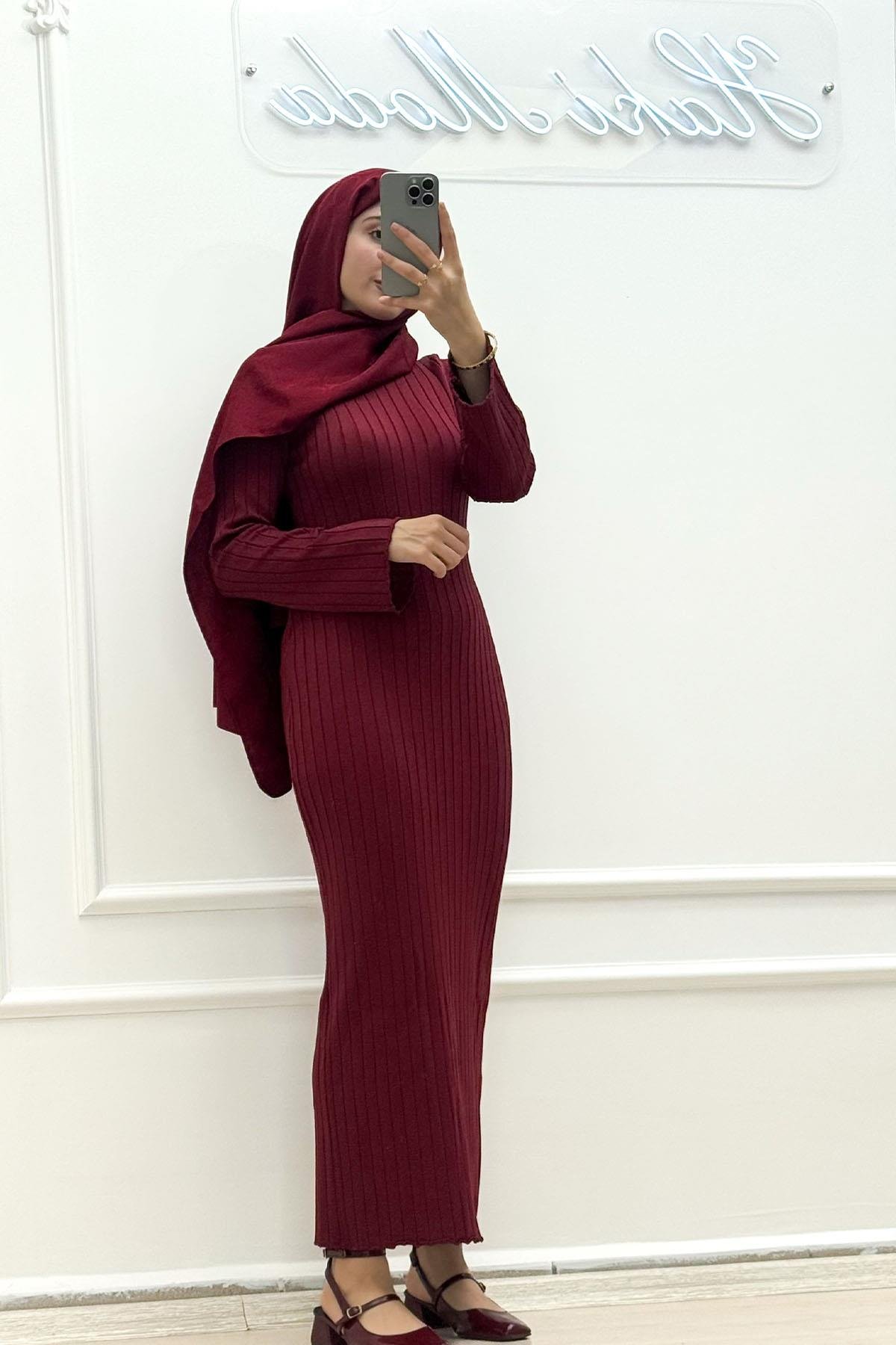 Bisiklet Yaka Bordo Triko ElbiseHM3130