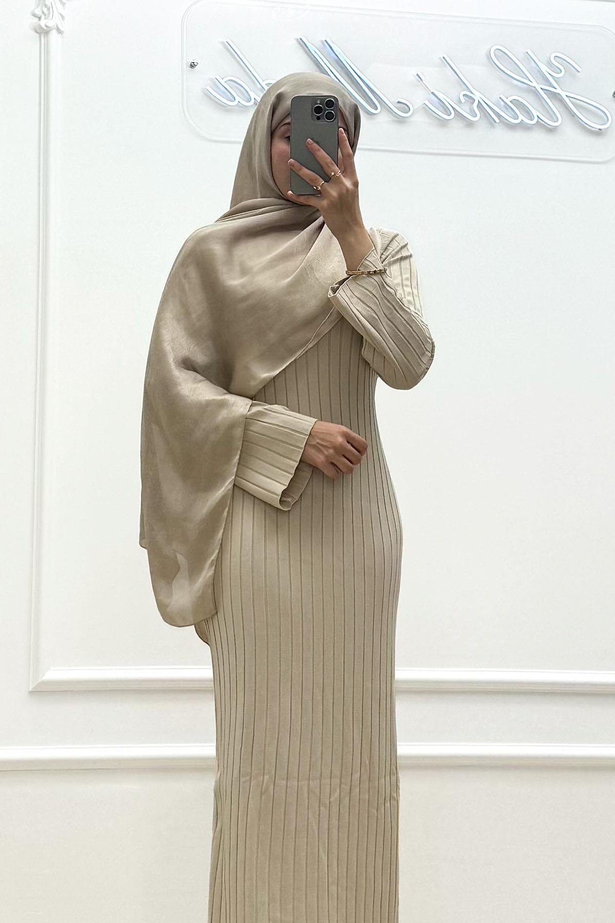 Bisiklet Yaka Taş Triko ElbiseHM3130