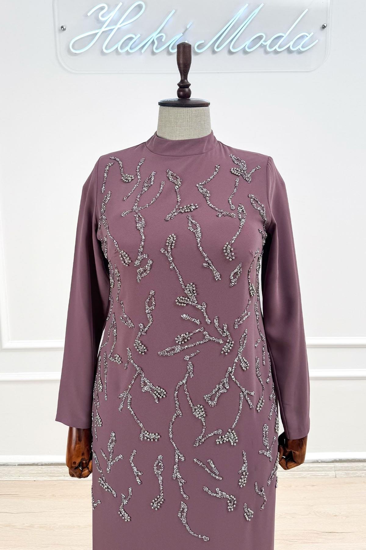 Büyük Beden Alize Adriana Krep Gül Kurusu Tesettür AbiyeLP6305