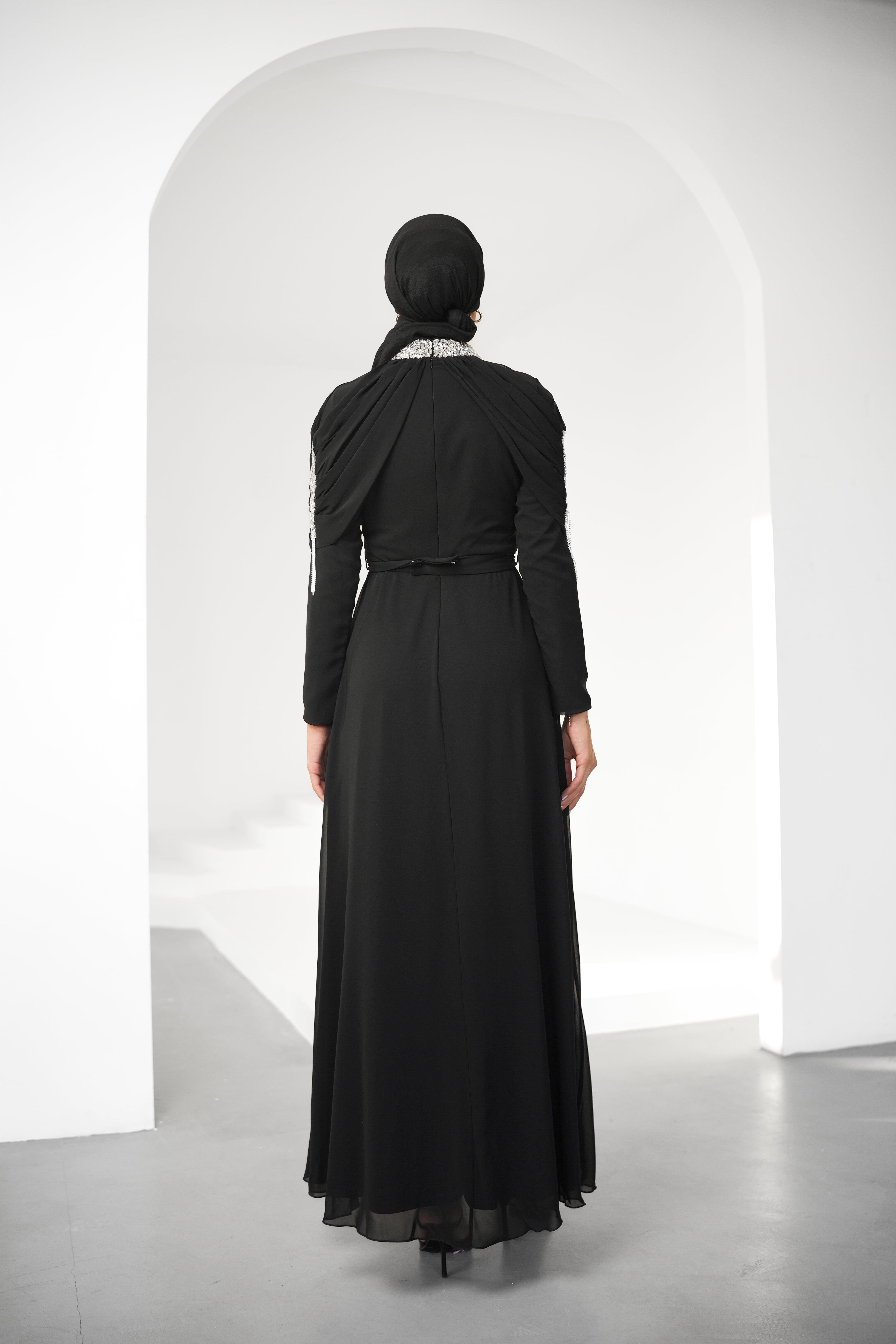 Canfes Şifon Siyah Tesettür AbiyeLP6340