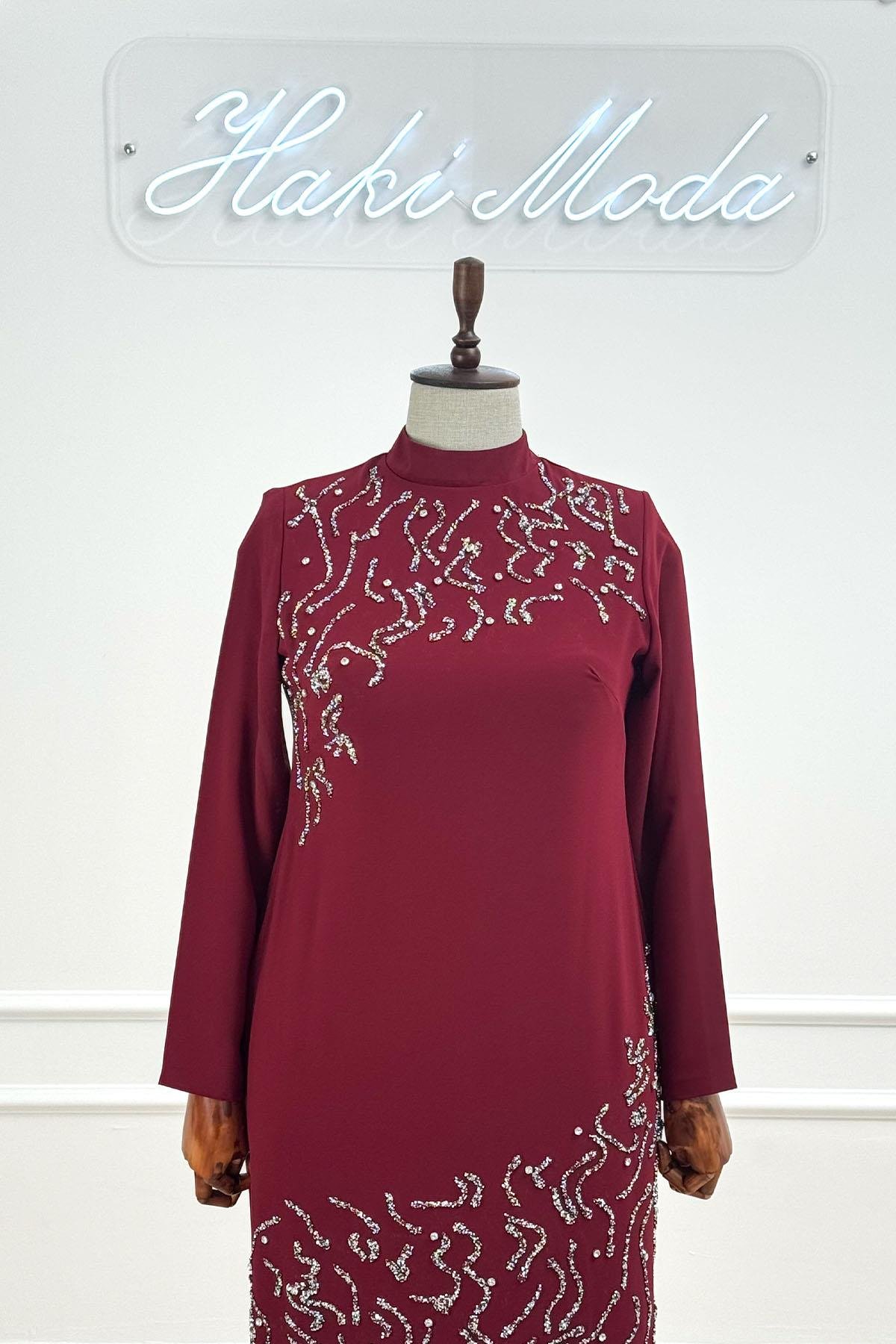 Feryal Adriana Bordo Krep Tesettür AbiyeLP6302