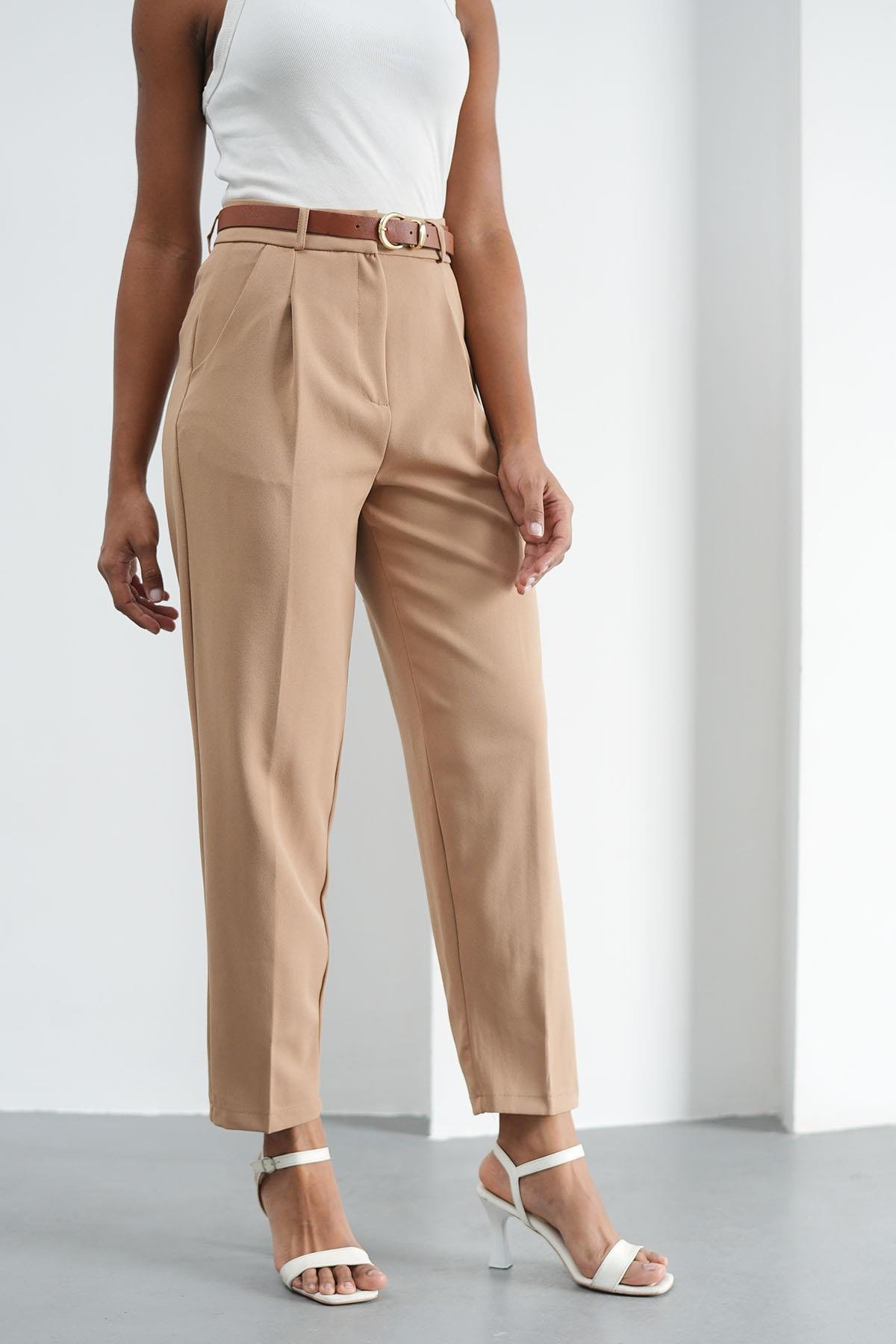 Kemerli Klasik Camel PantolonHM1330