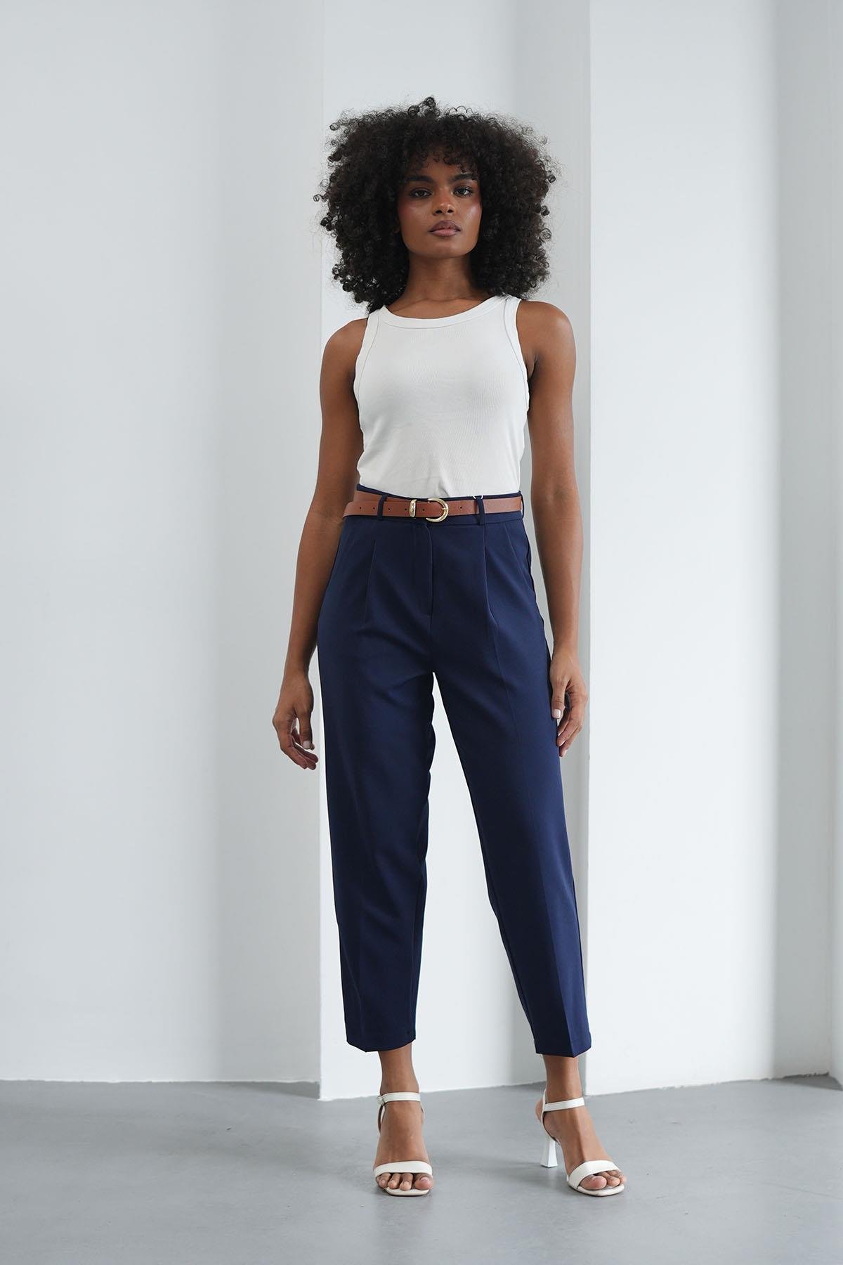 Kemerli Klasik Lacivert PantolonHM1330