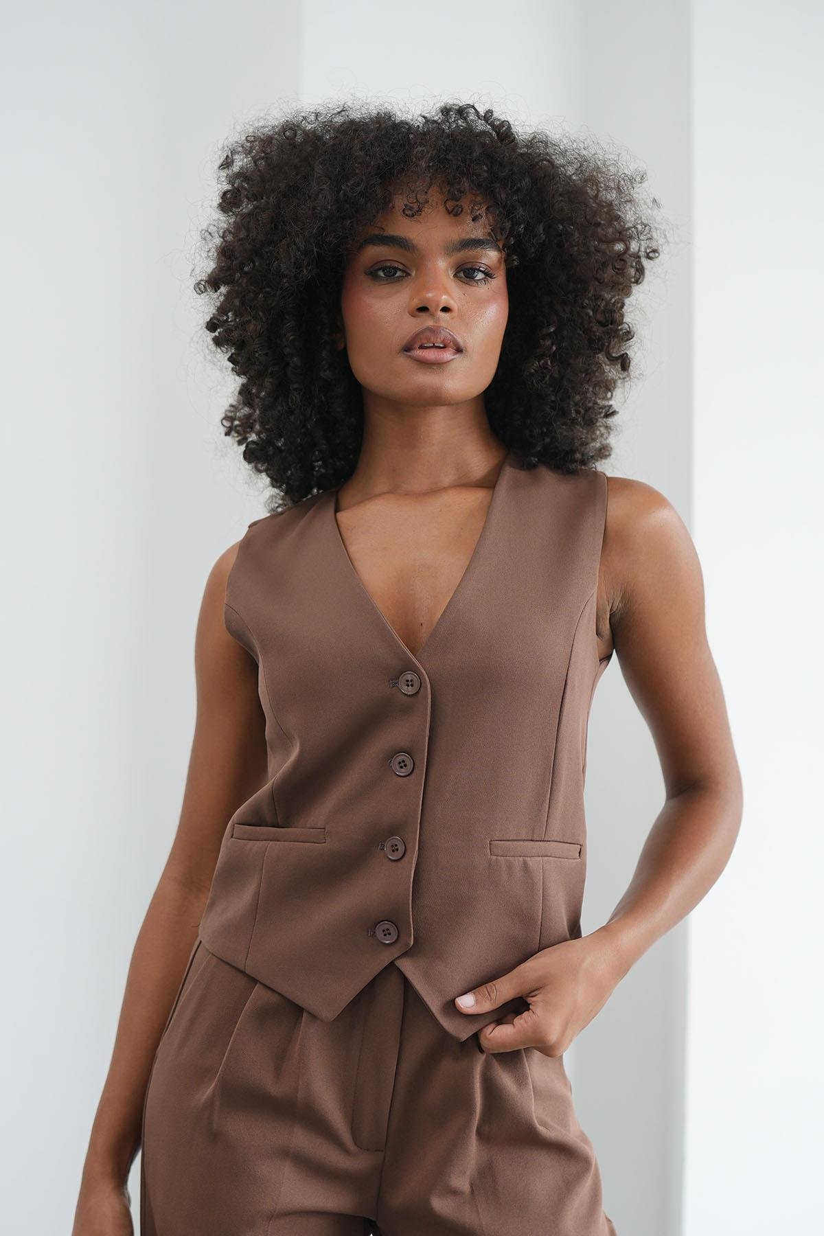 Klasik Düğmeli Acı Kahve YelekHM1338