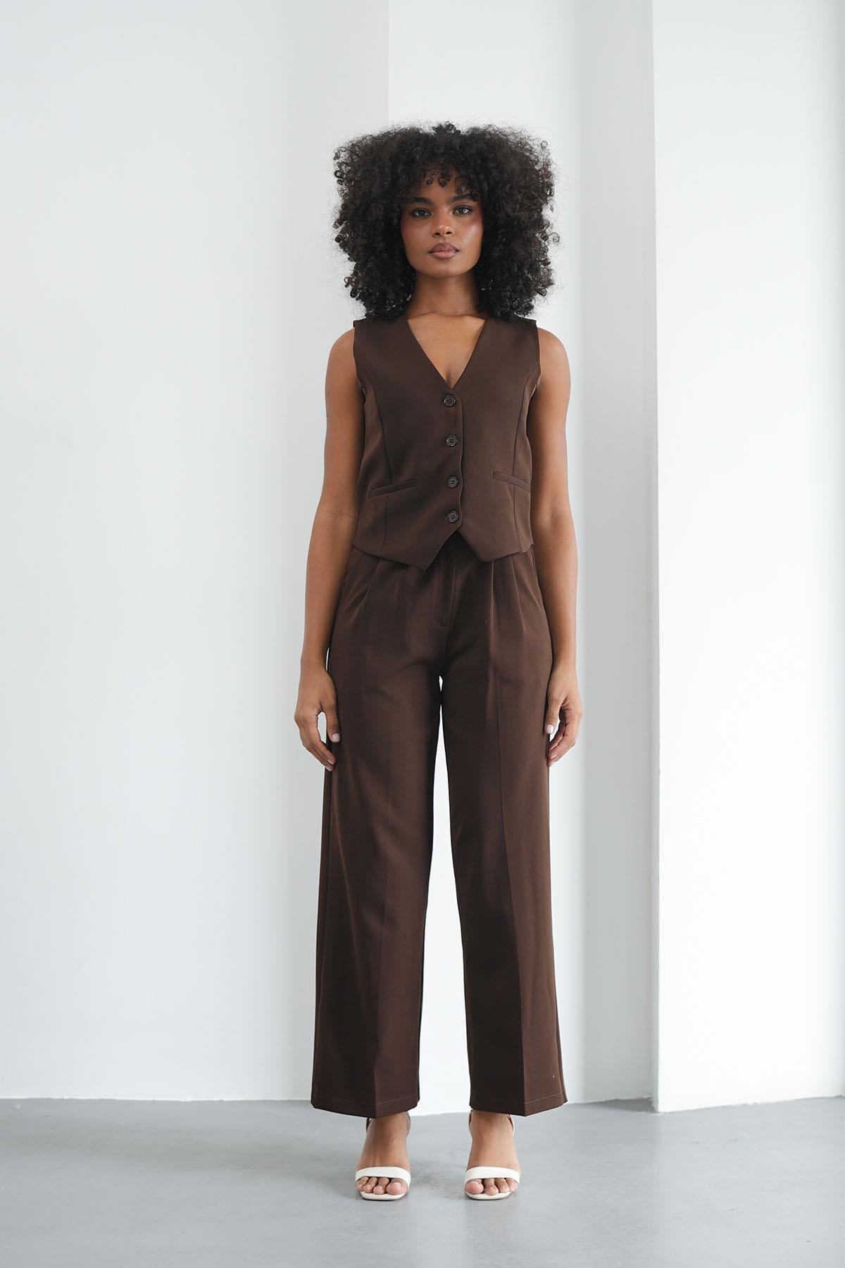 Klasik Düğmeli Kahverengi YelekHM1338