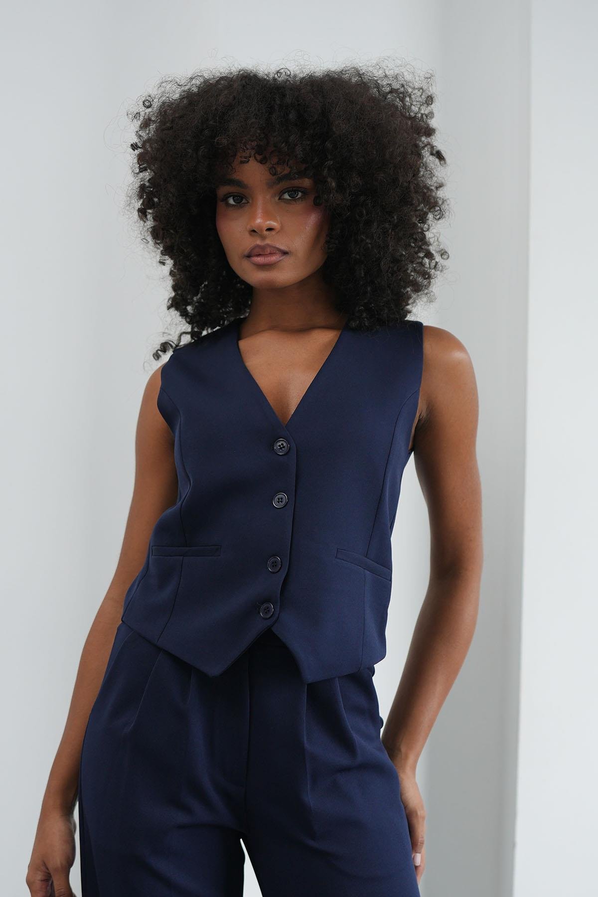 Klasik Düğmeli Lacivert YelekHM1338