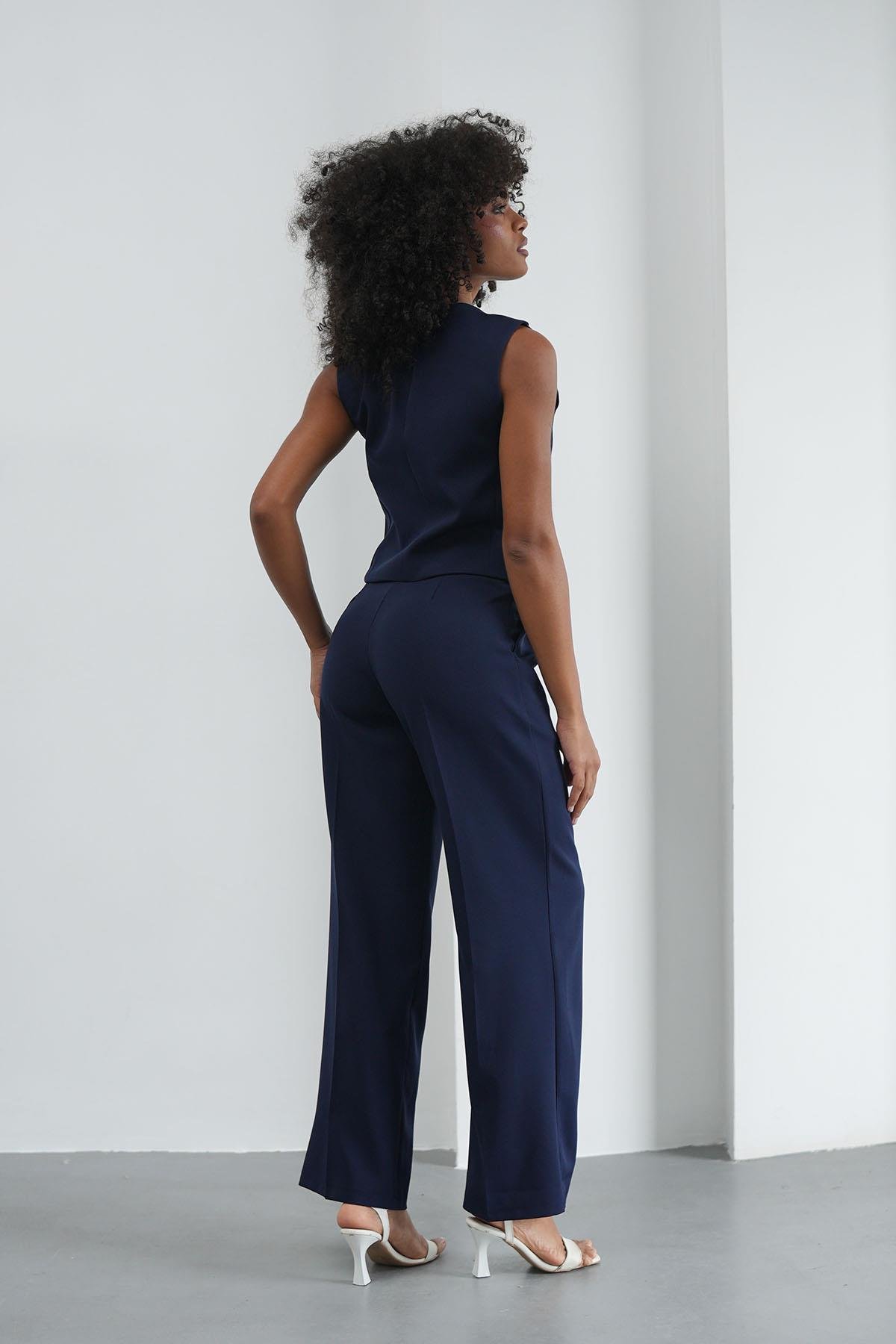 Klasik Düğmeli Lacivert YelekHM1338