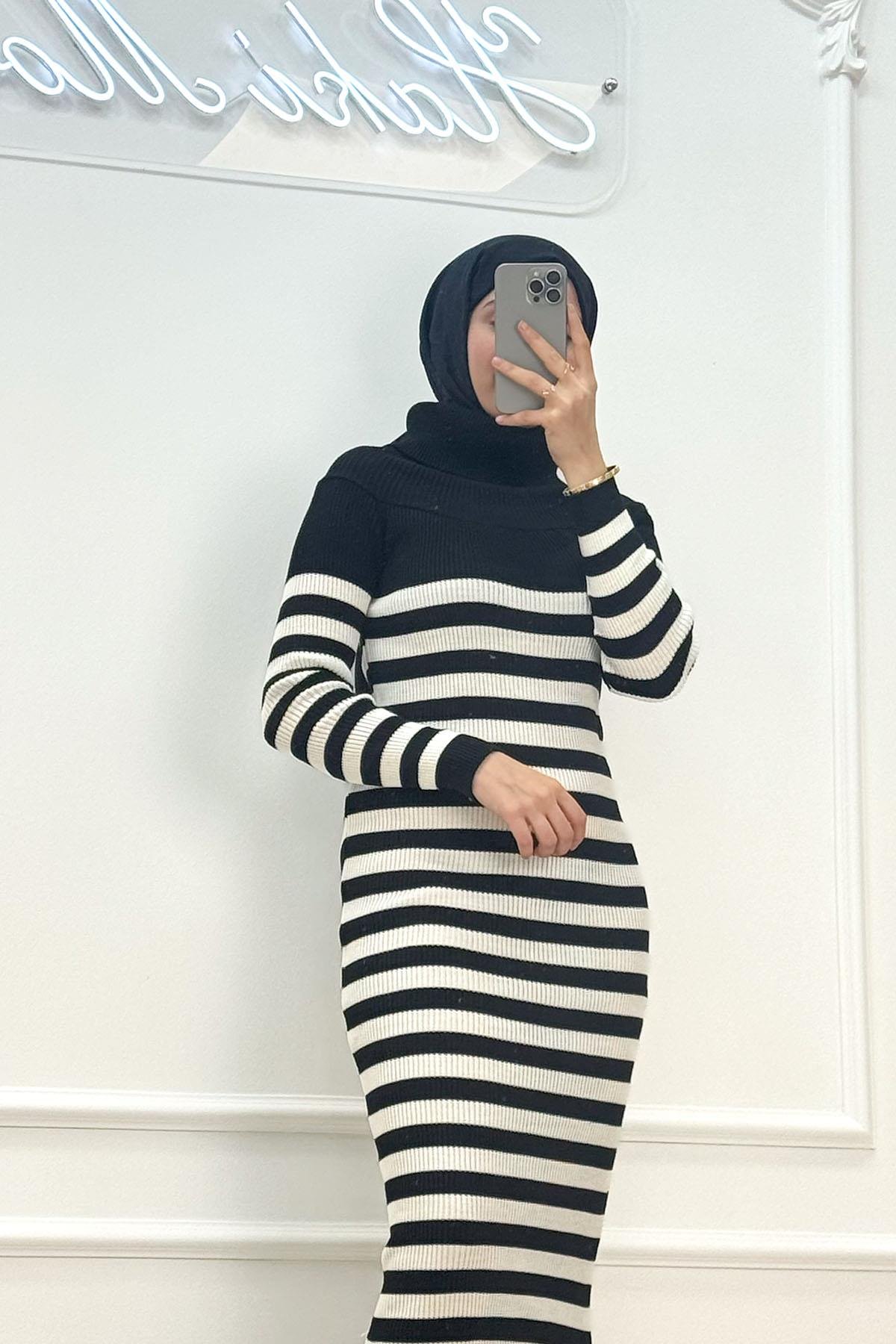 Madonna Yakalı Siyah Triko ElbiseHM3132