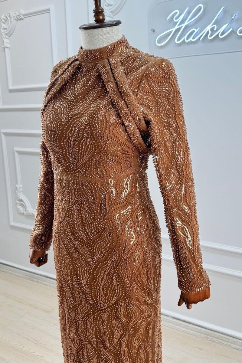 Omuz Detaylı Payetli Tesettür AbiyeLP6159