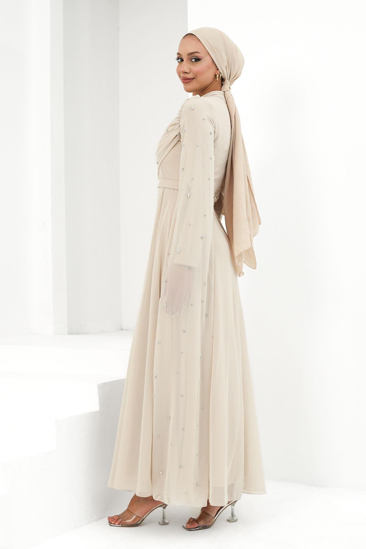 Perizade Şifon Bej Tesettür AbiyeLP6317