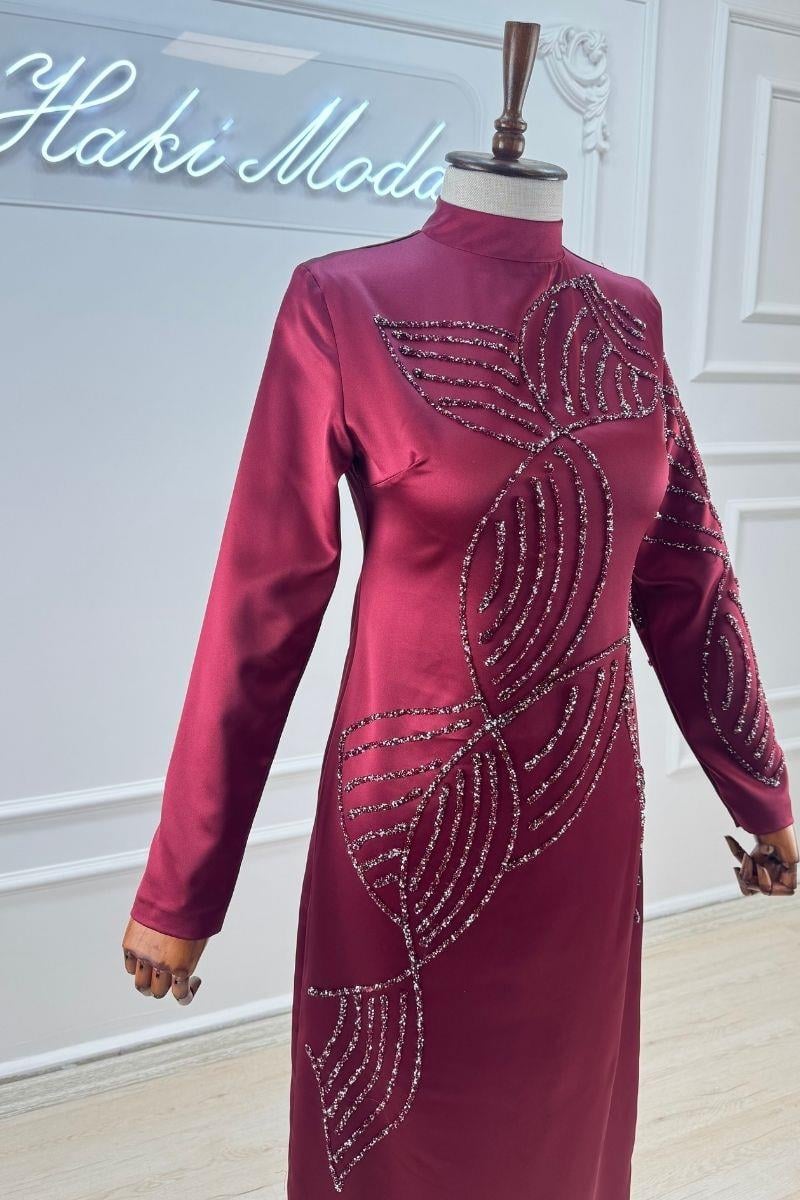 Taşlı Saten Tesettür AbiyeLP6188