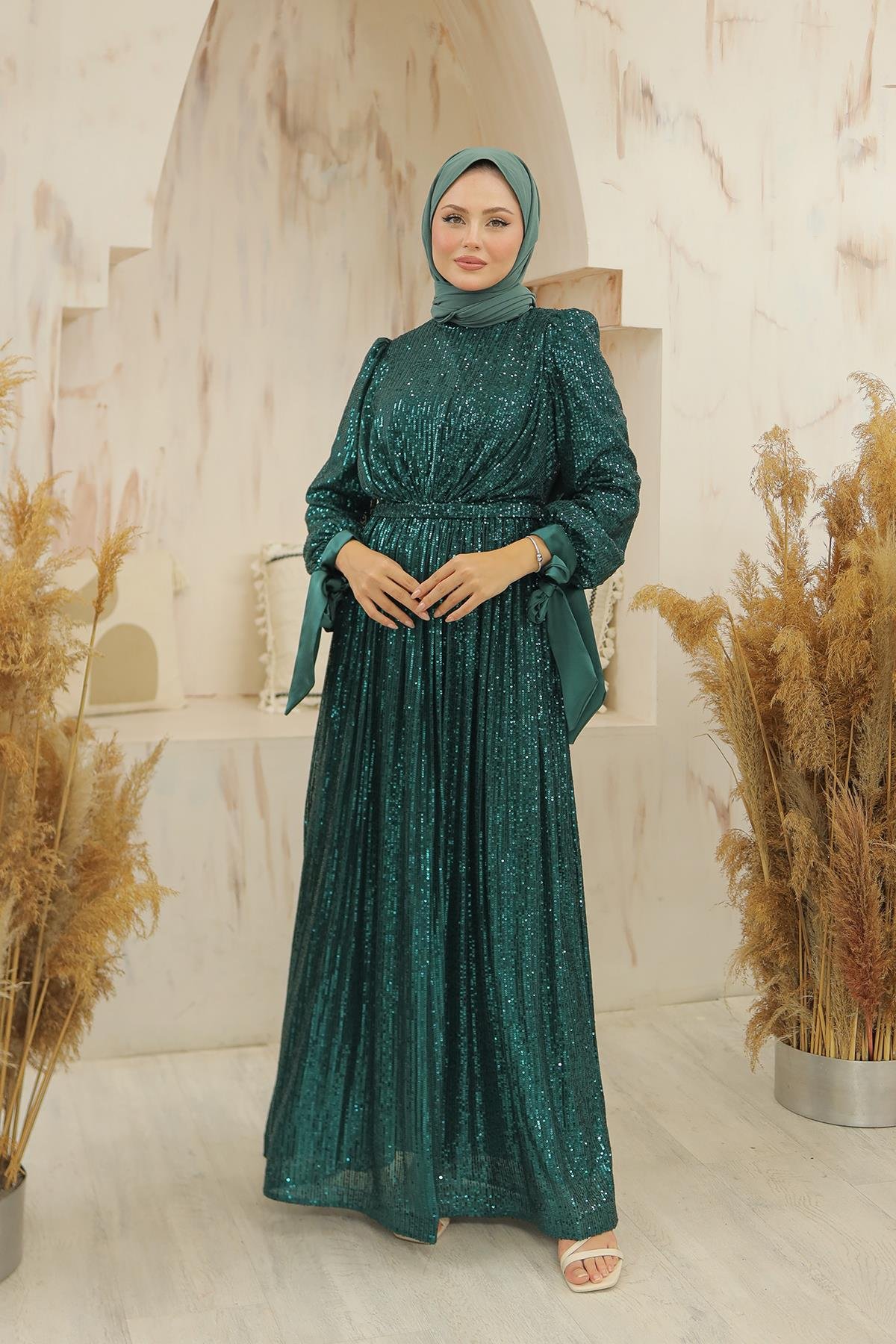 Tesettür Arven Payetli Abiye Zümrüt YeşiliLP6108