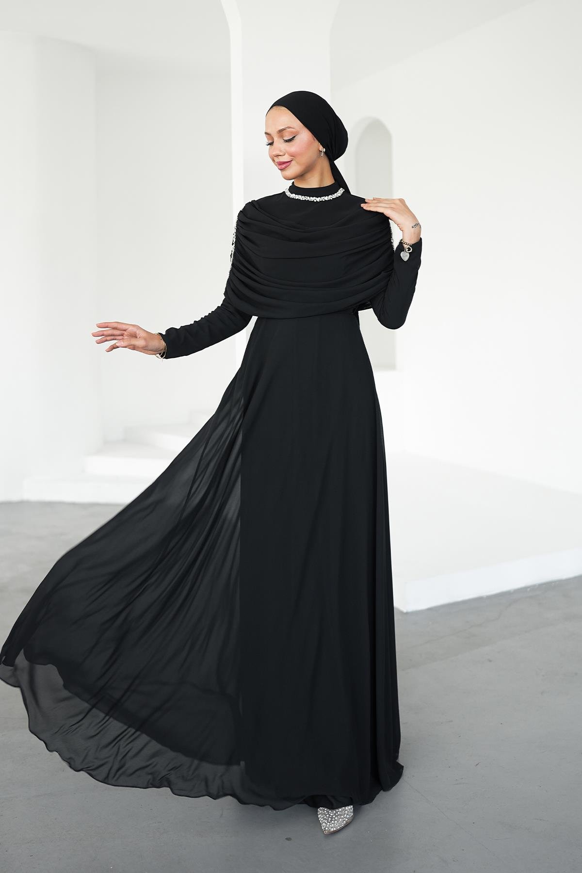 Tesettür Ayperi Şifon Abiye SiyahLP6296