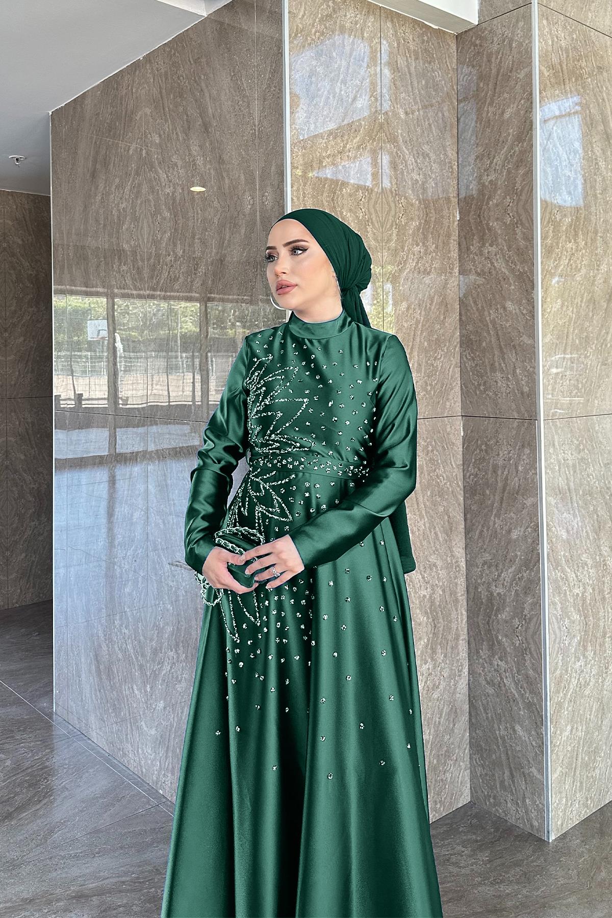 Tesettür Birce Saten Abiye Zümrüt YeşiliLP6081
