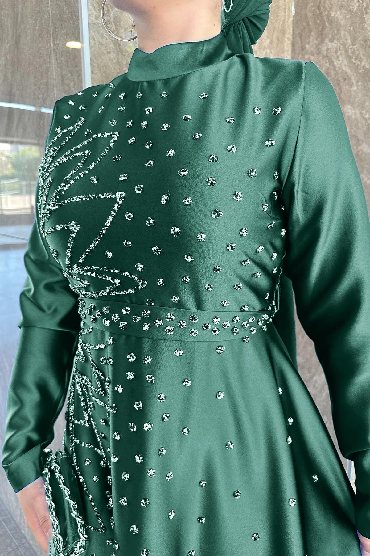 Tesettür Birce Saten Abiye Zümrüt YeşiliLP6081