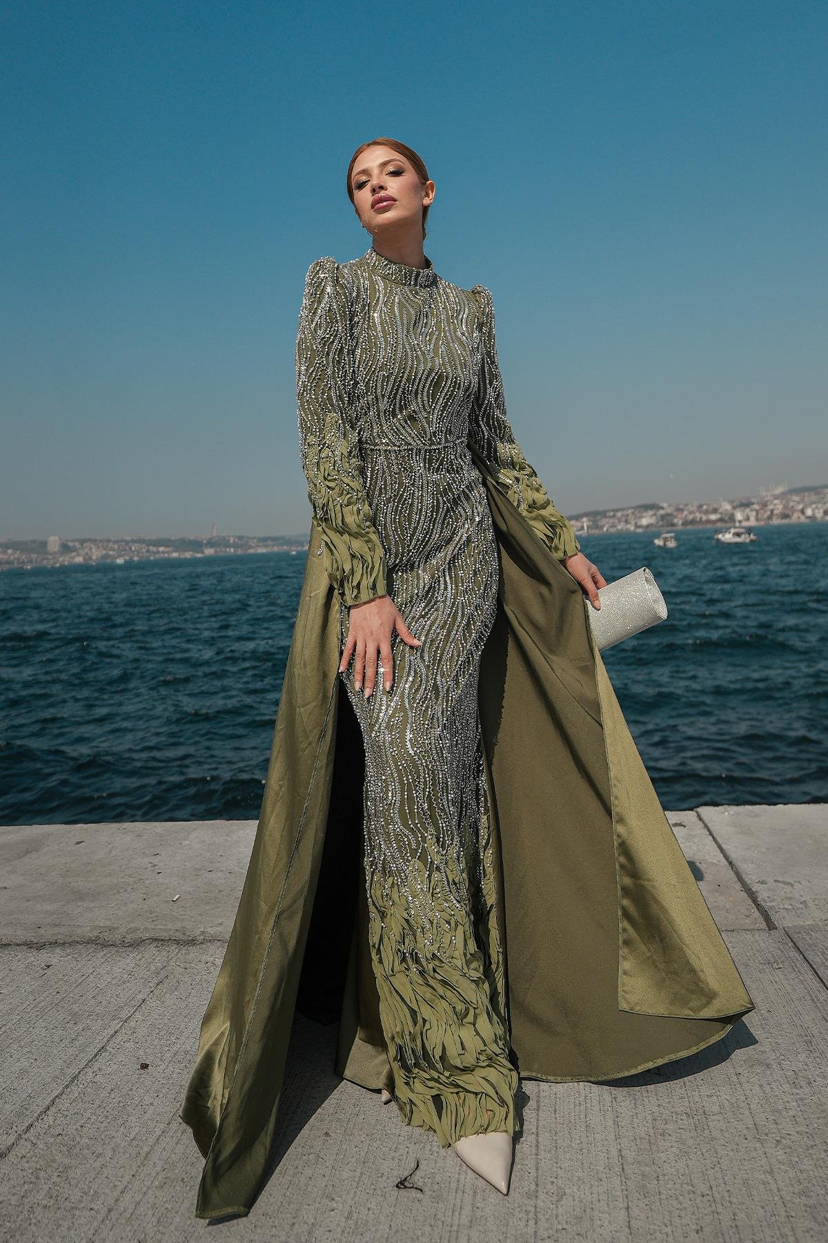 Tesettür Ceyla Boncuklu Abiye Zeytin YeşiliLP6264