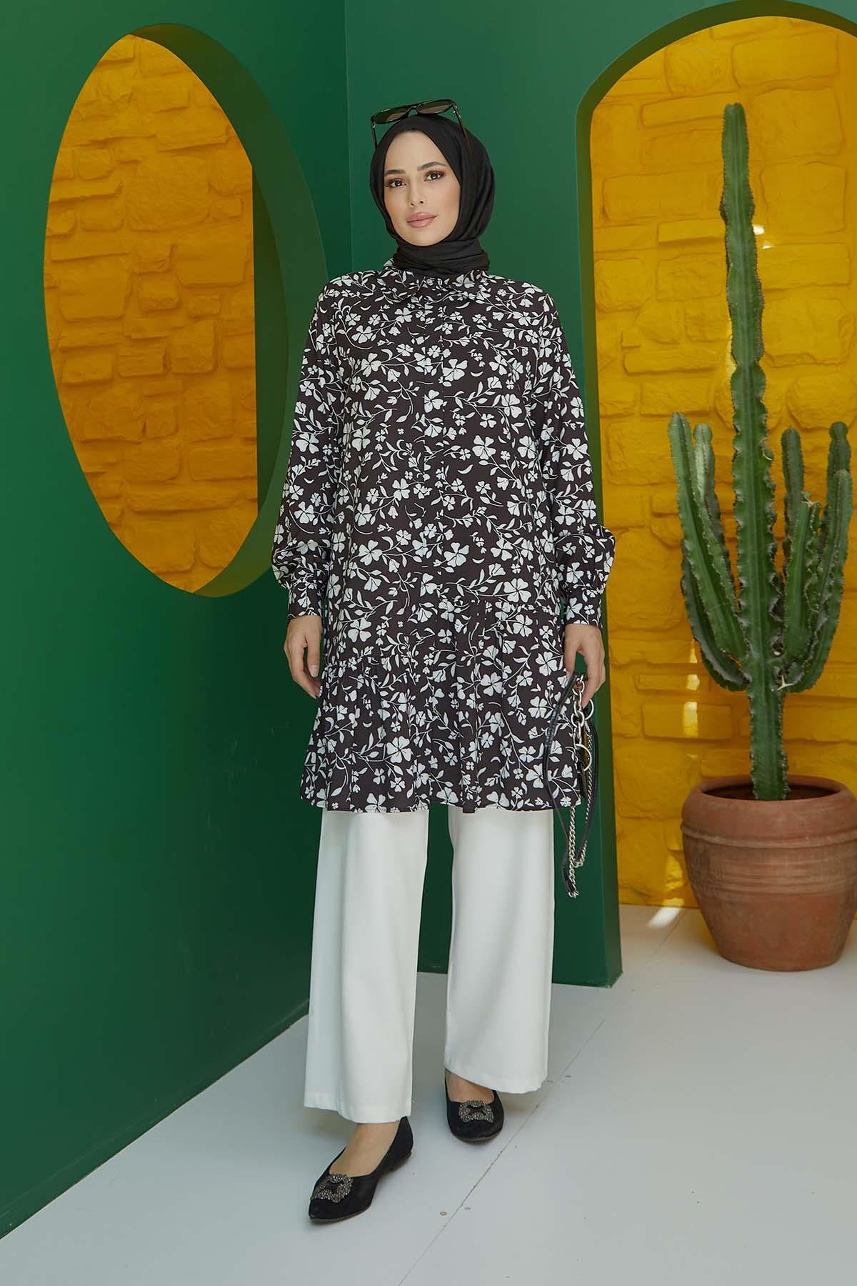 Tesettür Çiçek Desenli Tunik SiyahHM4040