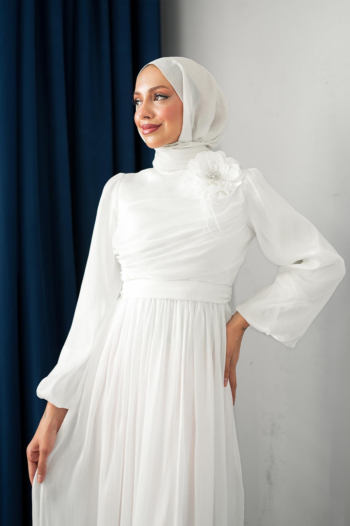 Tesettür Efruz Işıltı Abiye BeyazLP6300