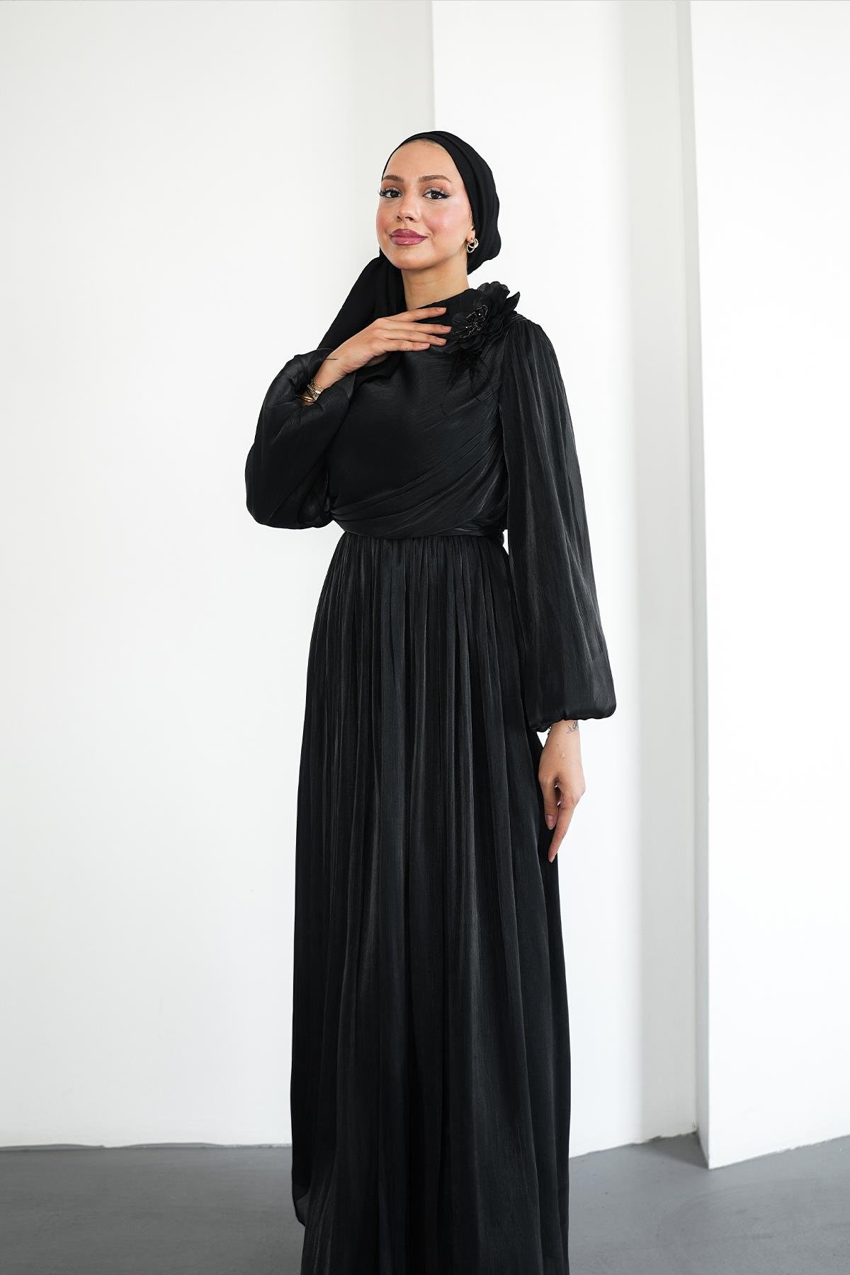 Tesettür Efruz Işıltı Abiye SiyahLP6300
